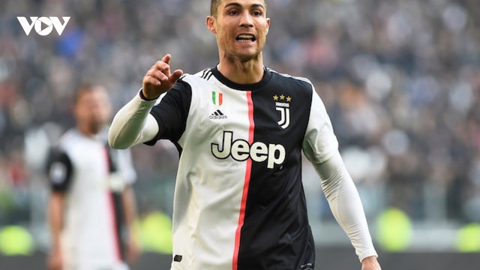 Chuyển nhượng 10/6: Ronaldo tính rời Juventus, Arsenal săn lão tướng