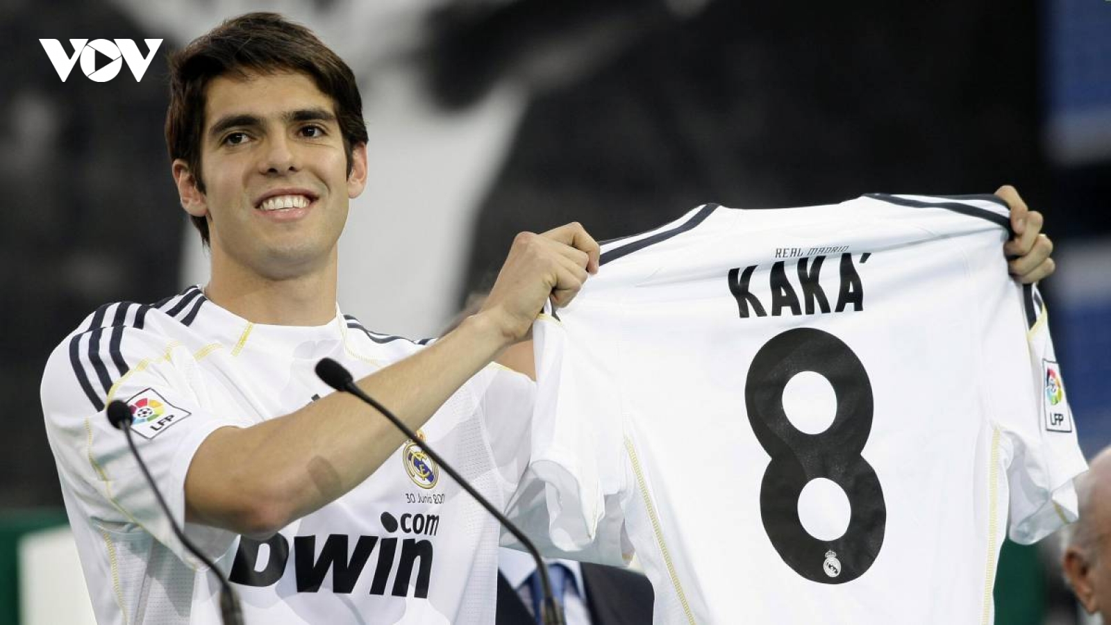 Ngày này năm xưa: Kaka gia nhập Real Madrid