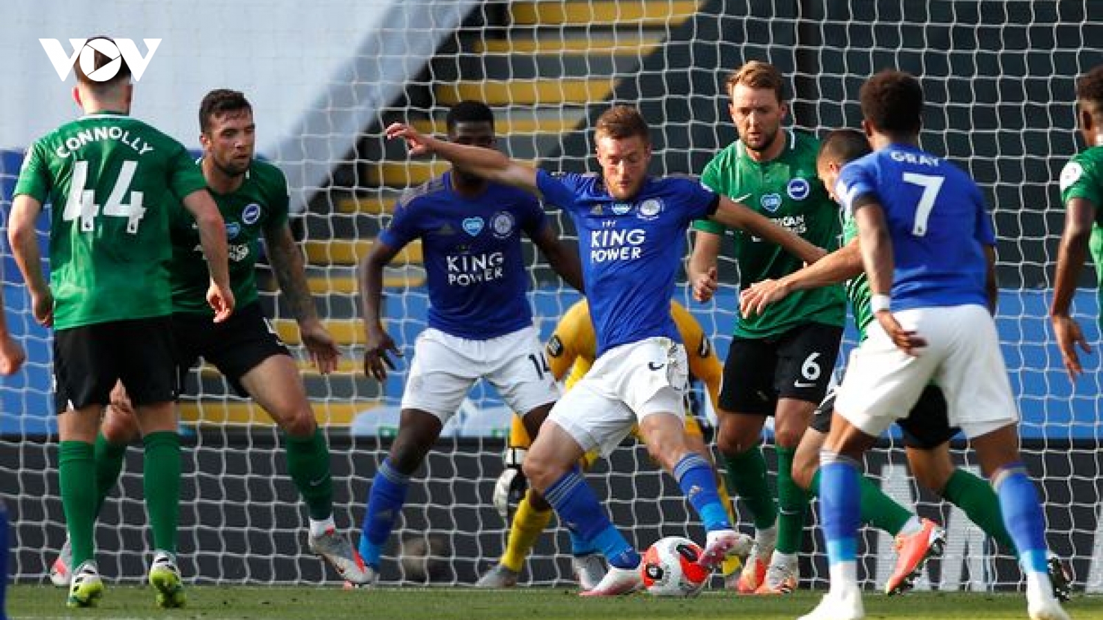 Leicester bị phong tỏa, Ngoại hạng Anh lại có thể bị gián đoạn vì Covid-19