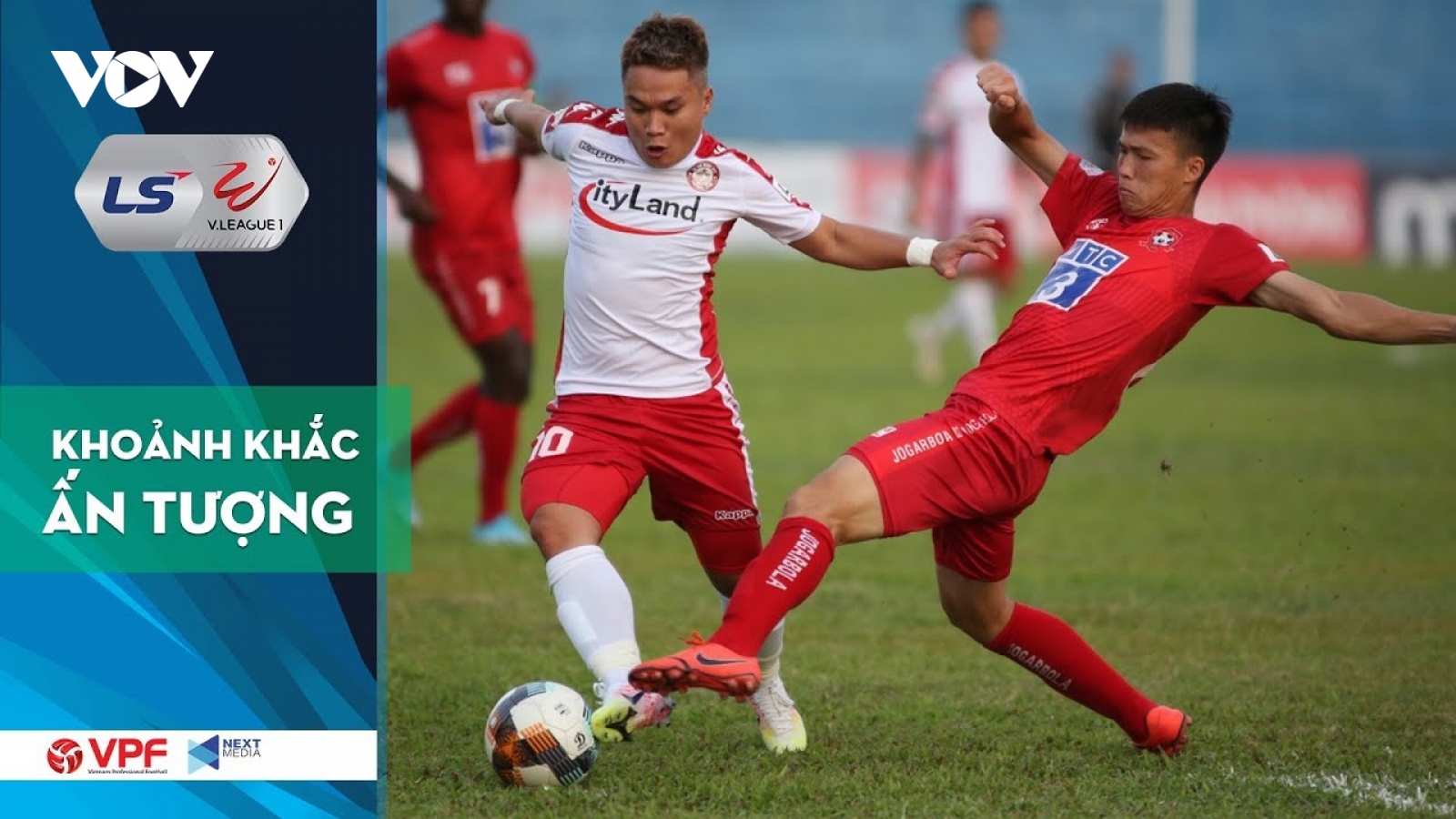 Phi Sơn, Ibou Kebe và những pha bỏ lỡ khó tin ở vòng 3 V-League 2020