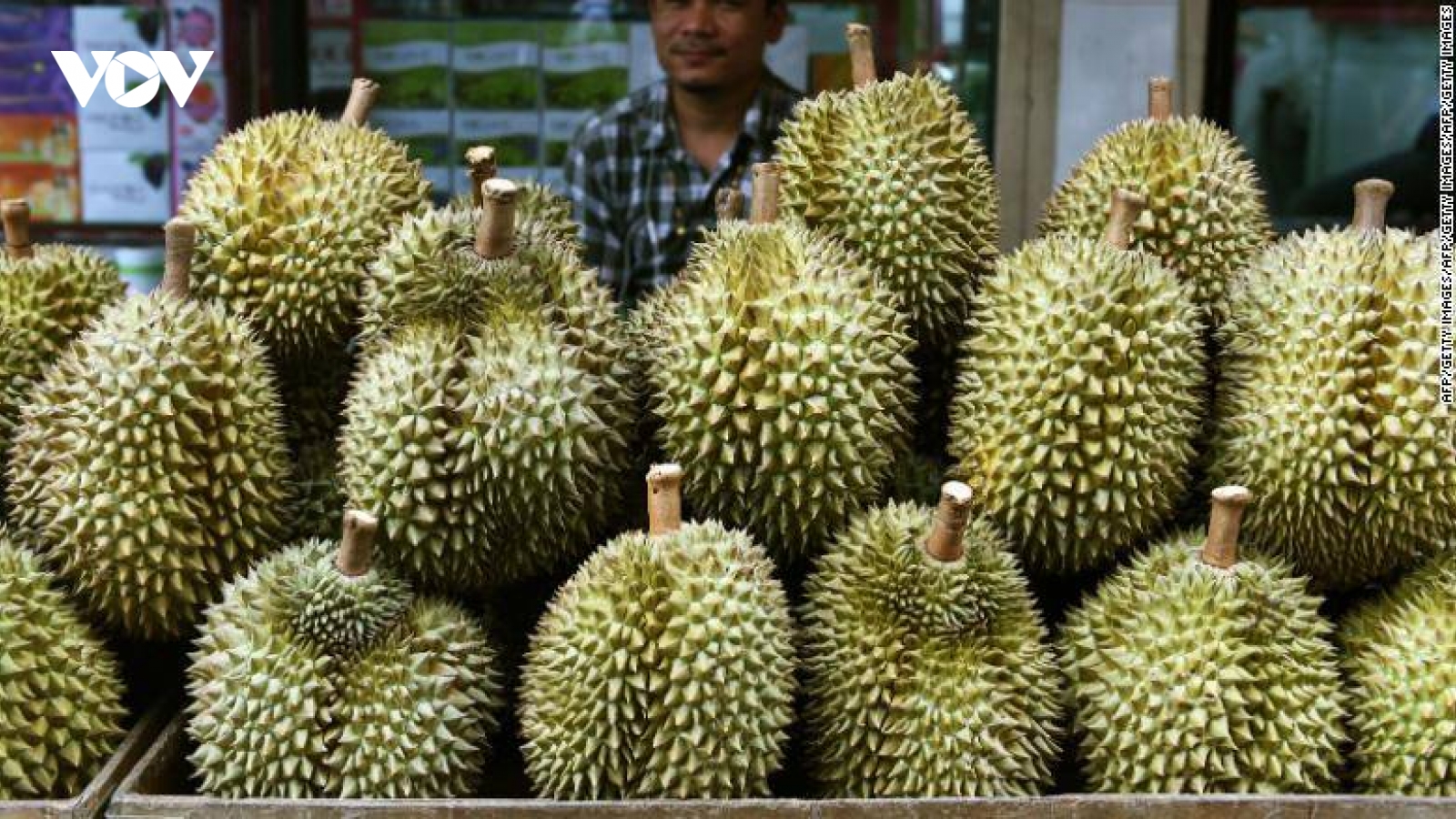 Bưu kiện sầu riêng khiến hàng chục người tại Đức phải sơ tán