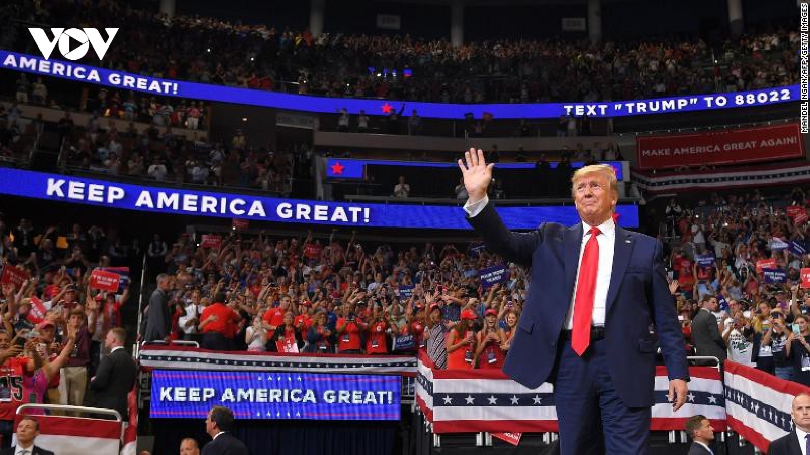 Bầu cử Mỹ: “Vết xe đổ” của đảng Dân chủ và nước cờ khôn khéo của Trump