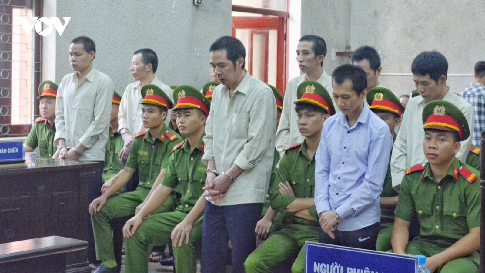 Xử phúc thẩm vụ nữ sinh giao gà ở Điện Biên: giữ nguyên 6 án tử hình