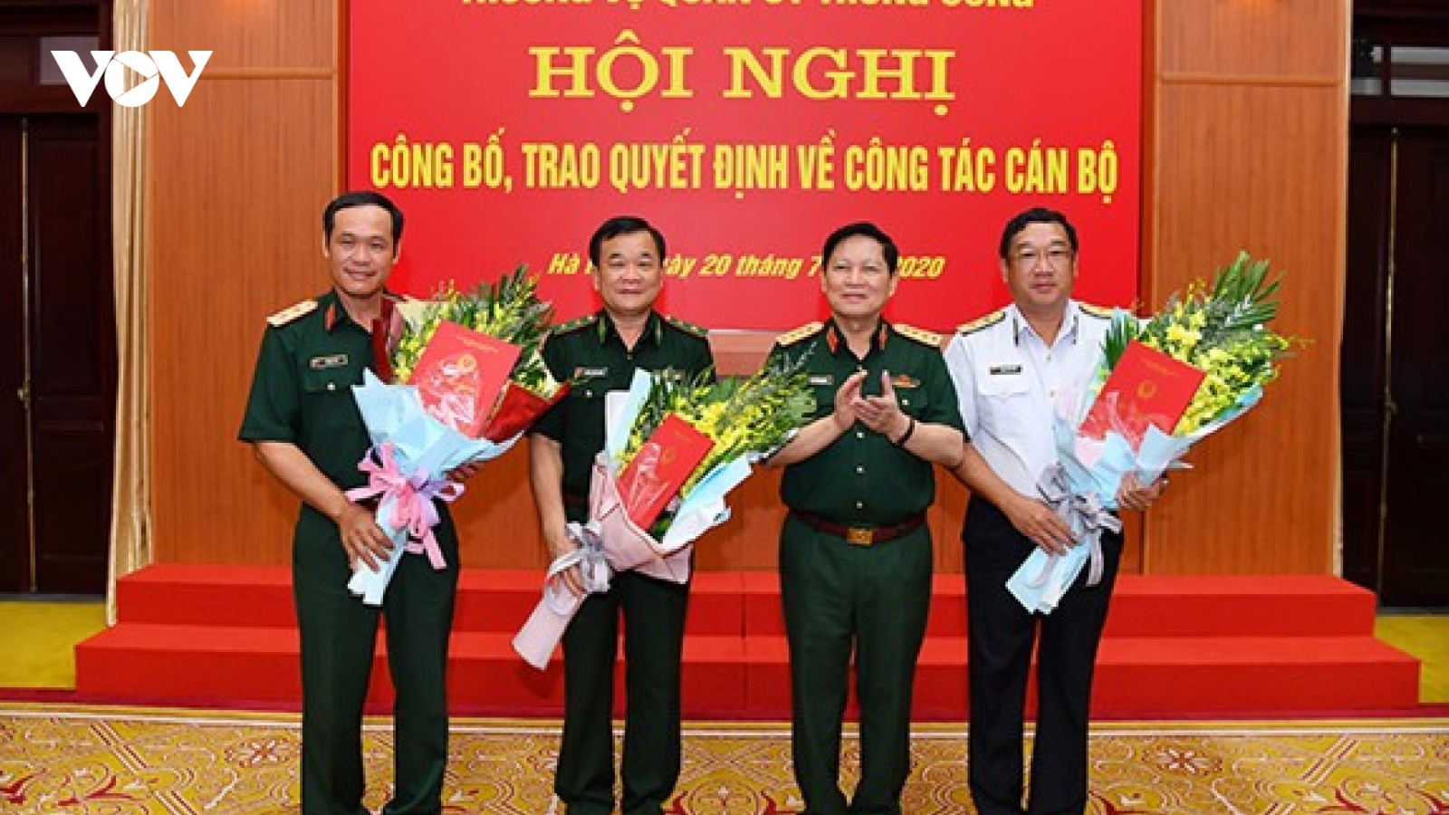 Công bố quyết định của Thủ tướng bổ nhiệm 3 Thứ trưởng Bộ Quốc phòng