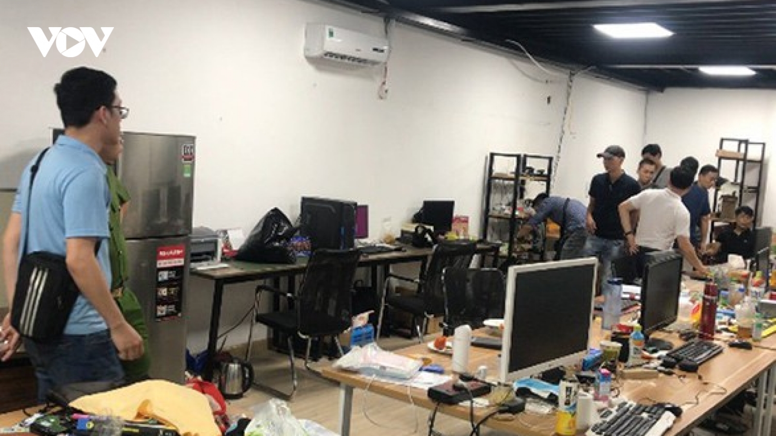 Xử lý đánh bạc online như “bắt cóc bỏ đĩa“?