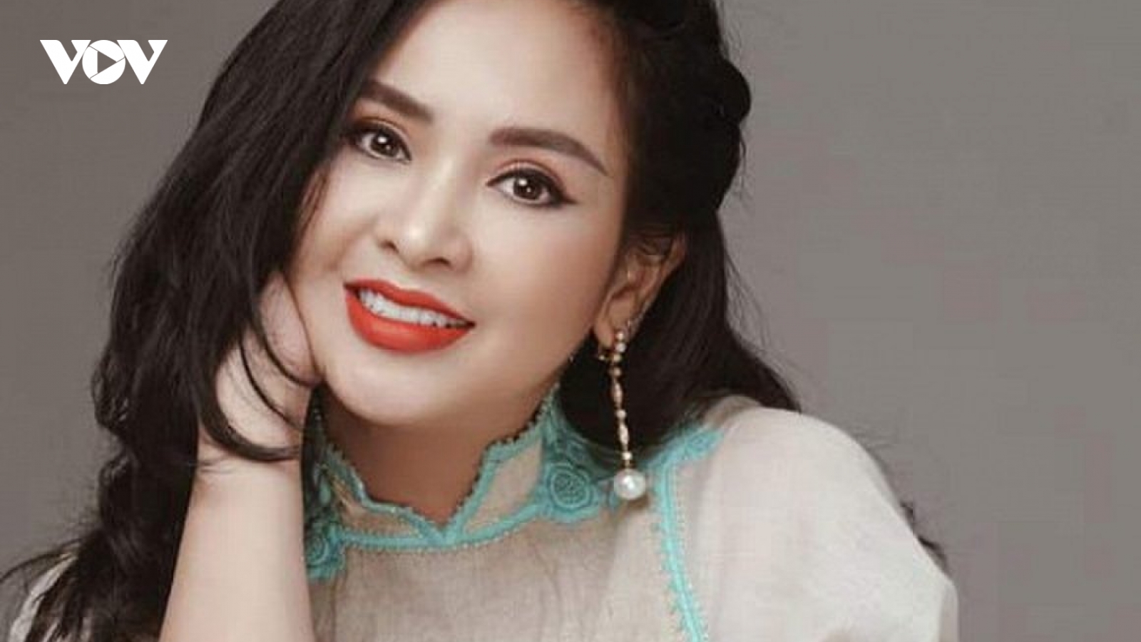 Thanh Lam lần đầu kết hợp với “chàng thơ” Lân Nhã trong Music Home