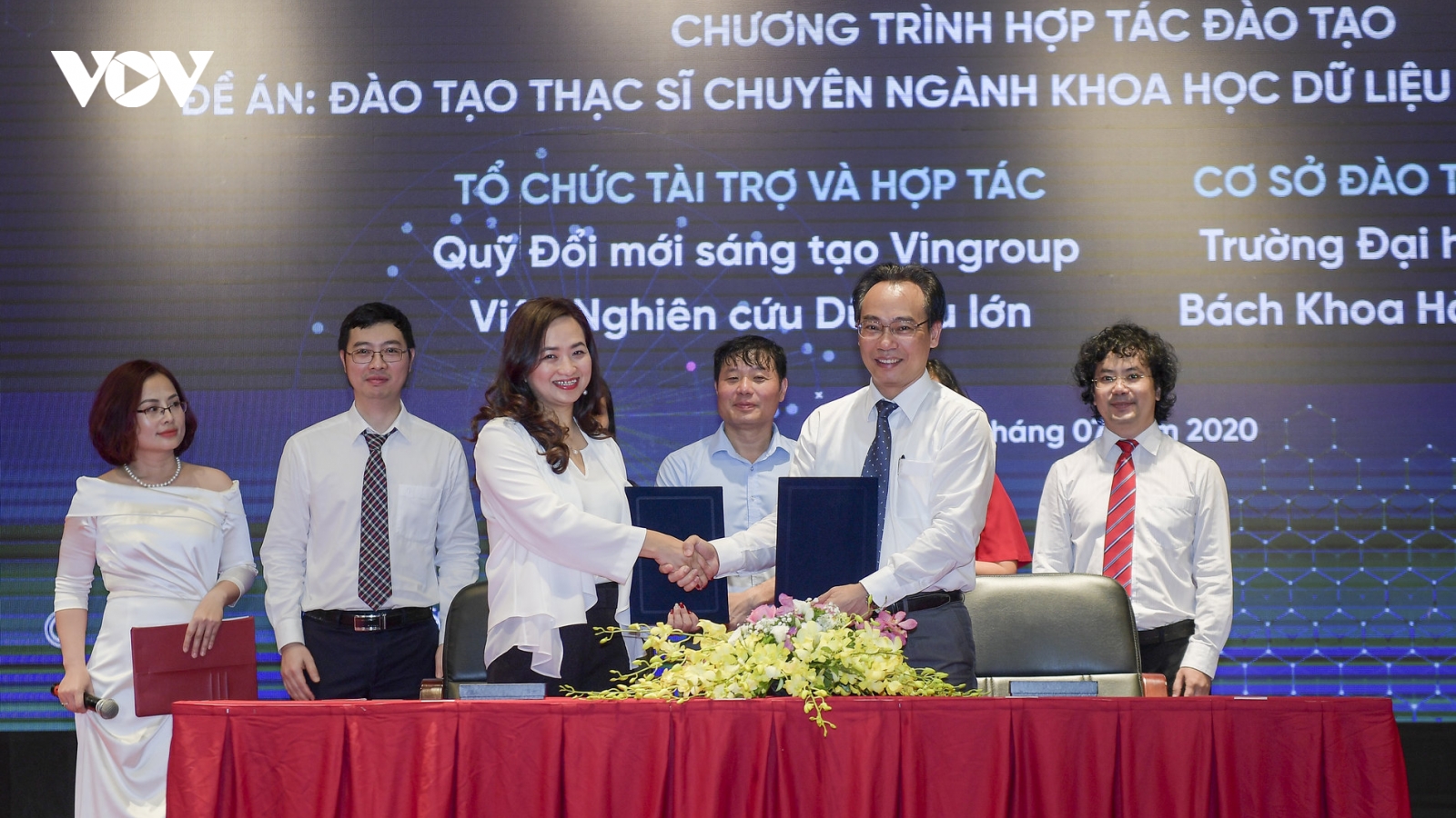 Vingroup hợp tác với 5 trường đại học, viện nghiên cứu đào tạo thạc sỹ