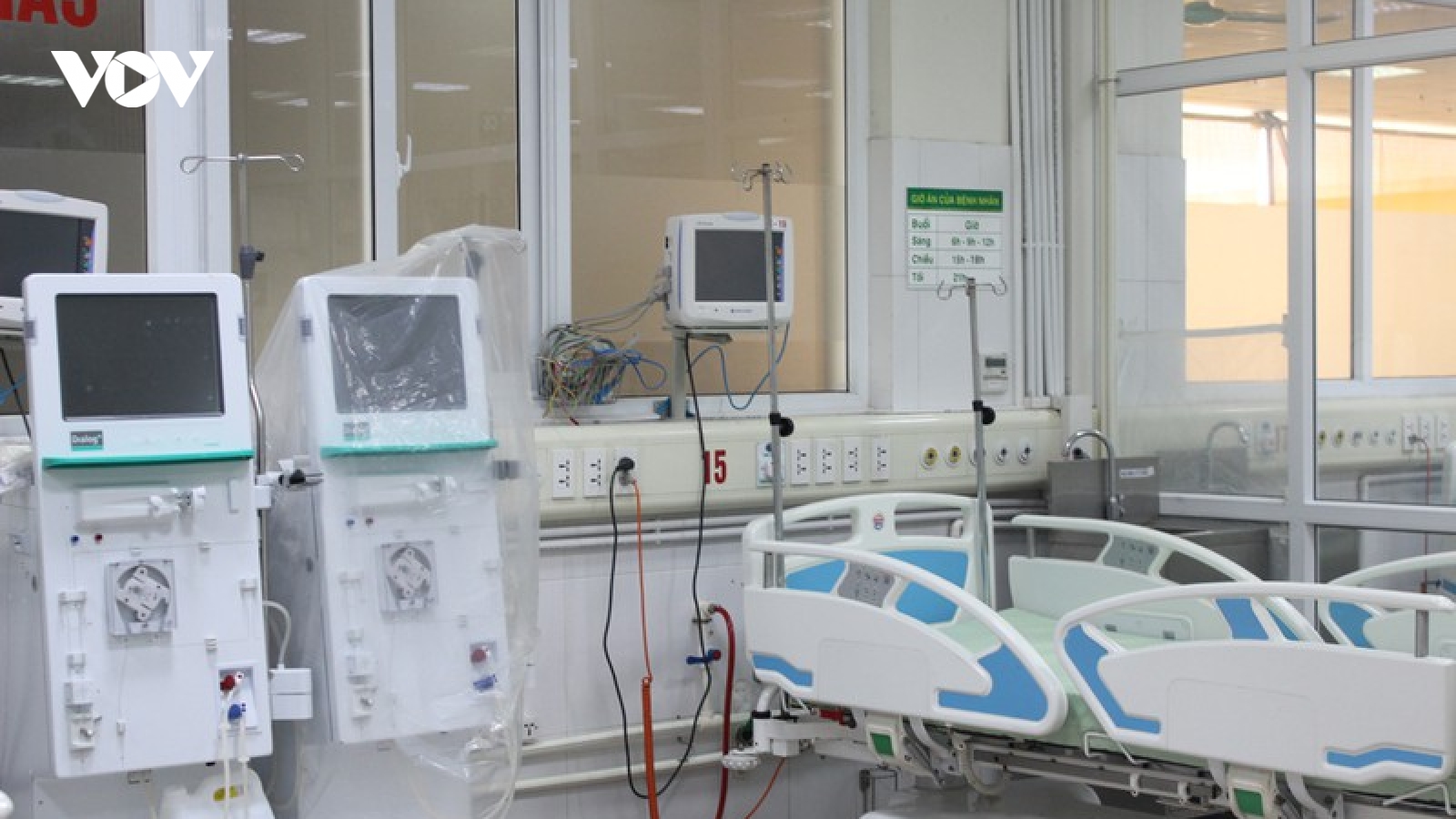 125 bệnh nhân Covid-19 từ Guinea Xích đạo trở về hiện ra sao?