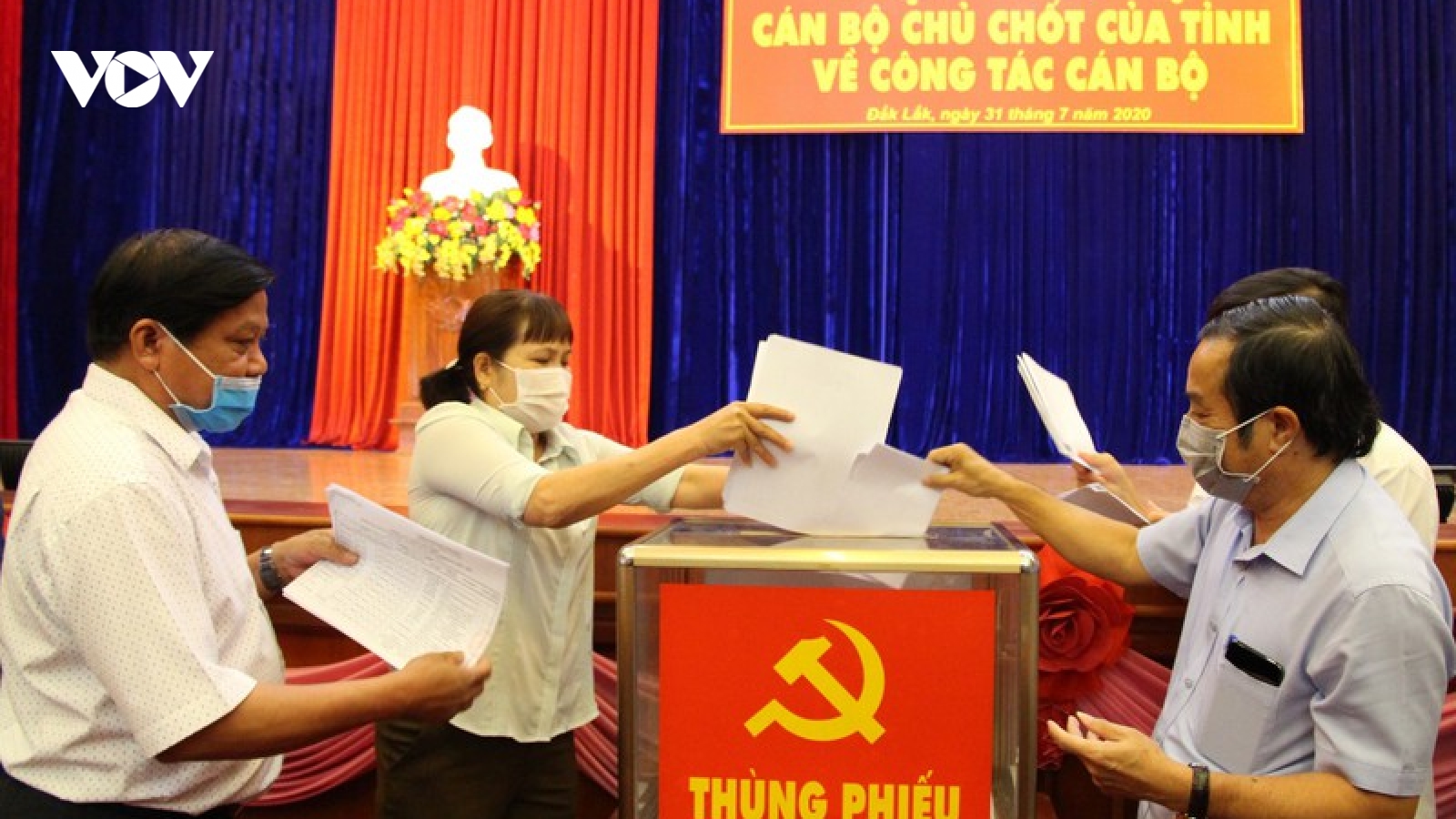 Đăk Lăk tổ chức các hội nghị xem xét cán bộ tái cử nhiệm kỳ mới