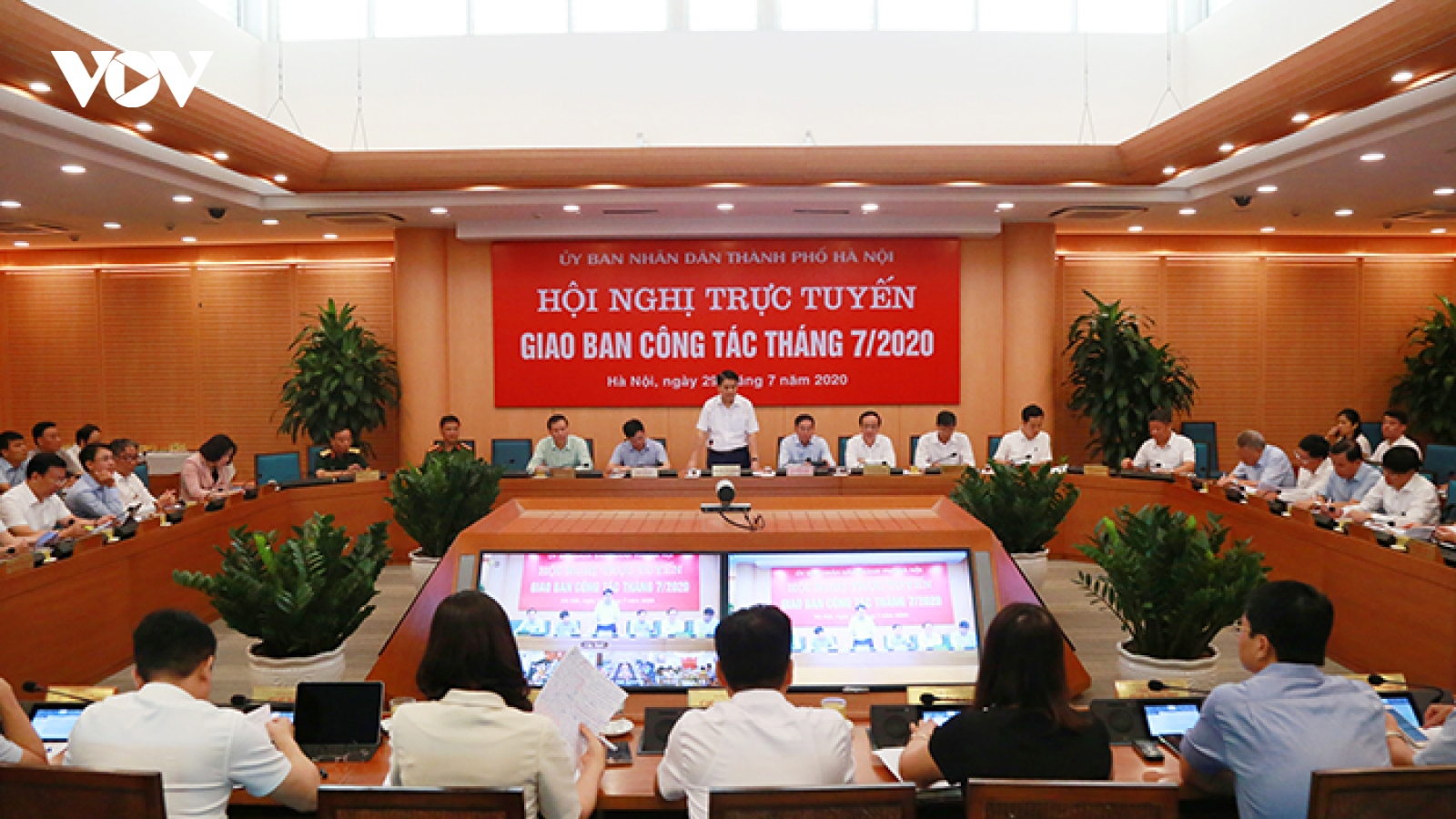 Chủ tịch Hà Nội Nguyễn Đức Chung: Tạm dừng lễ hội, quán bar