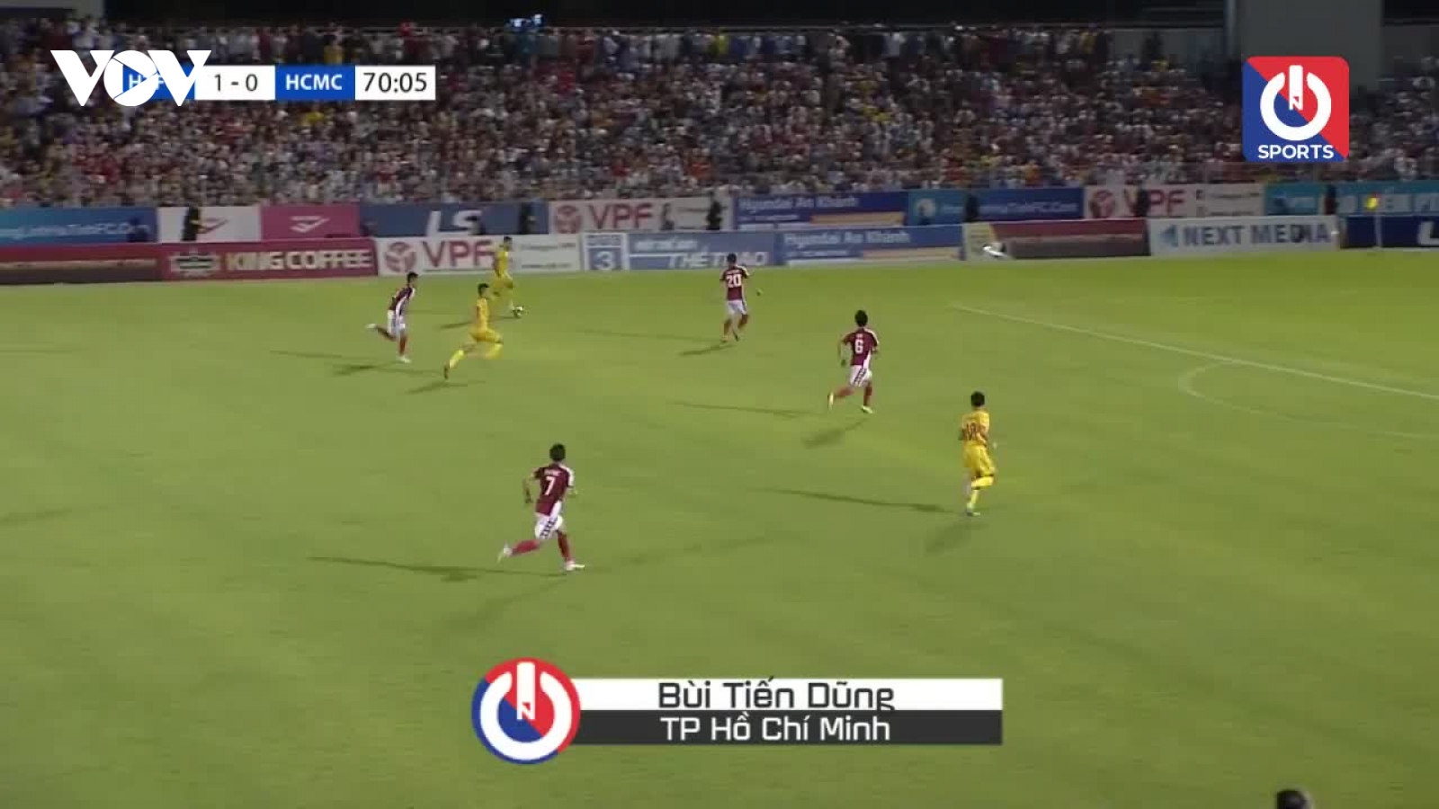 5 pha cứu thua ấn tượng nhất vòng 10 V-League: Gọi tên Tiến Dũng, Văn Toản