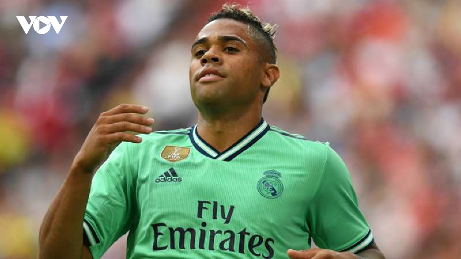 Tiền đạo của Real Madrid mắc Covid-19