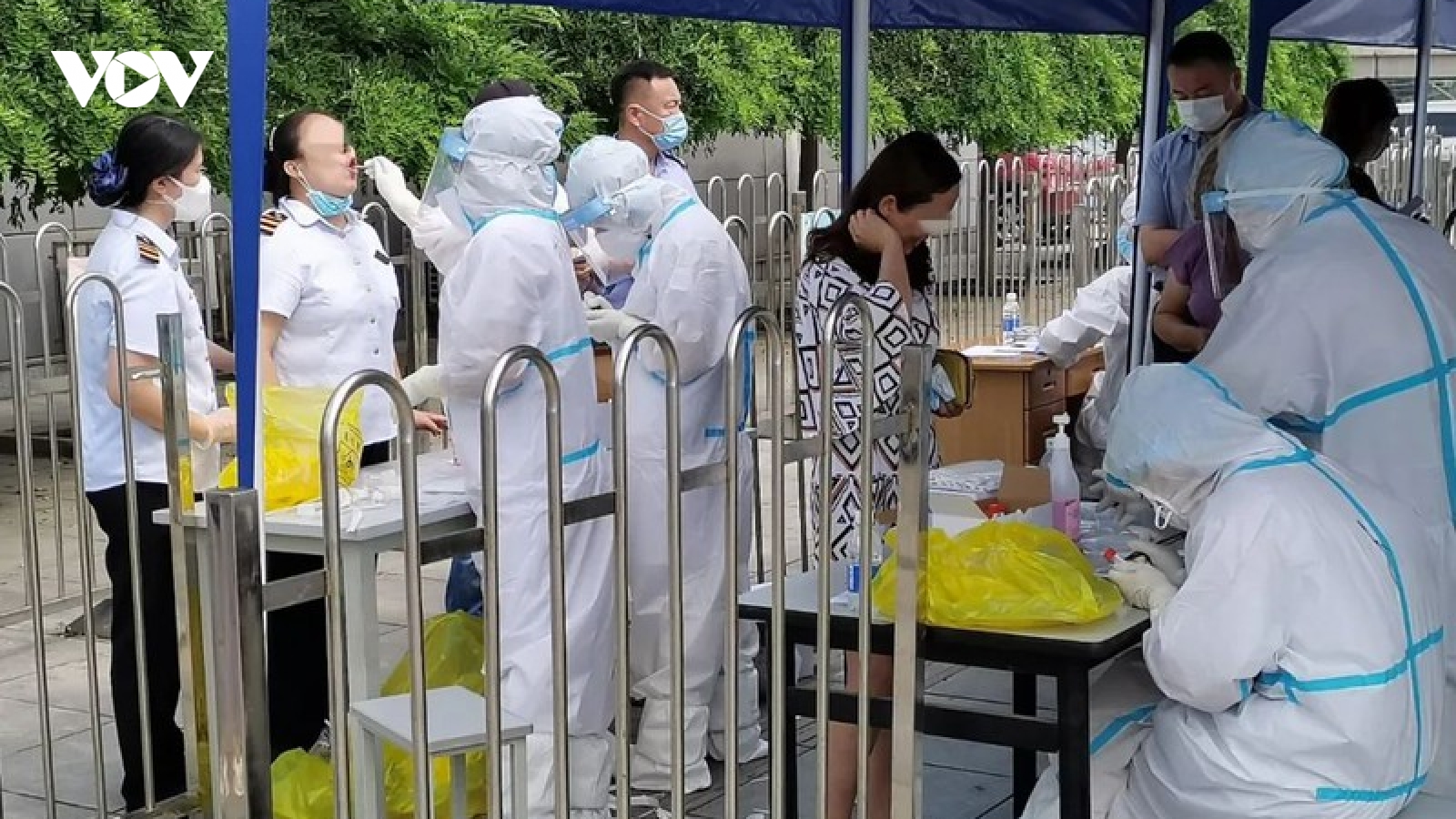 Công ty hải sản trở thành ổ dịch Covid-19 cộng đồng mới ở Trung Quốc