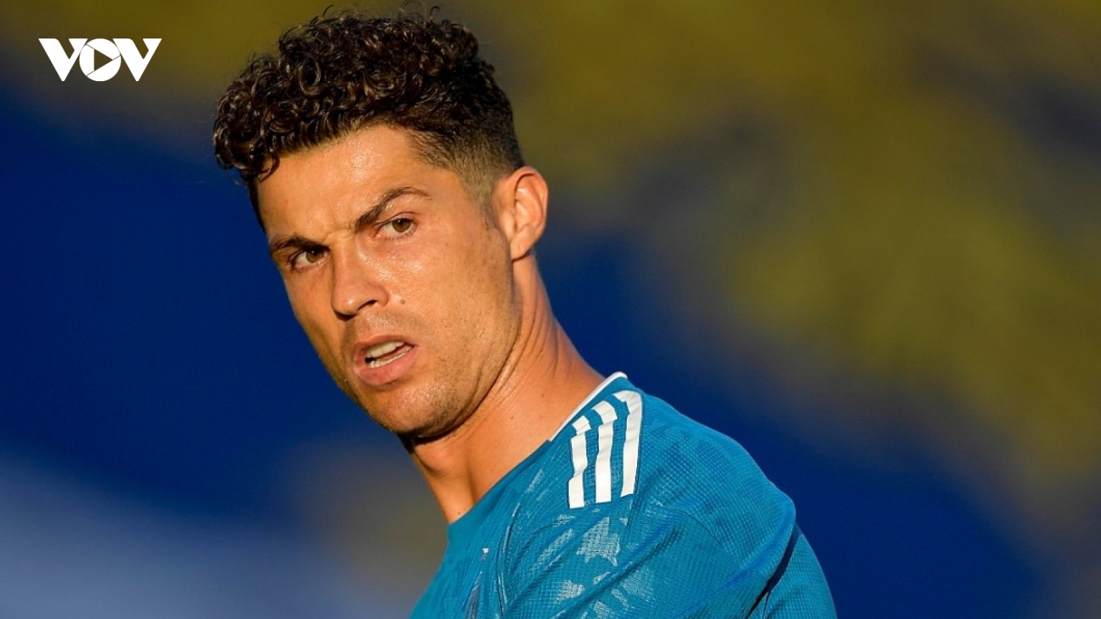 Juventus lỡ cơ hội vô địch sớm Serie A trong ngày Ronaldo mờ nhạt