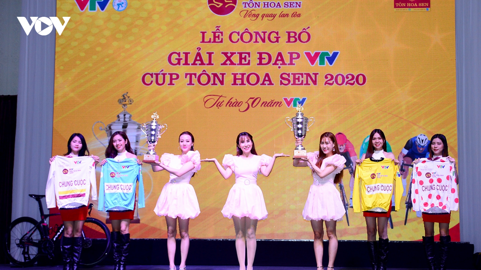 Giải đua xe đạp mừng Quốc khánh treo hơn 1 tỷ đồng tiền thưởng