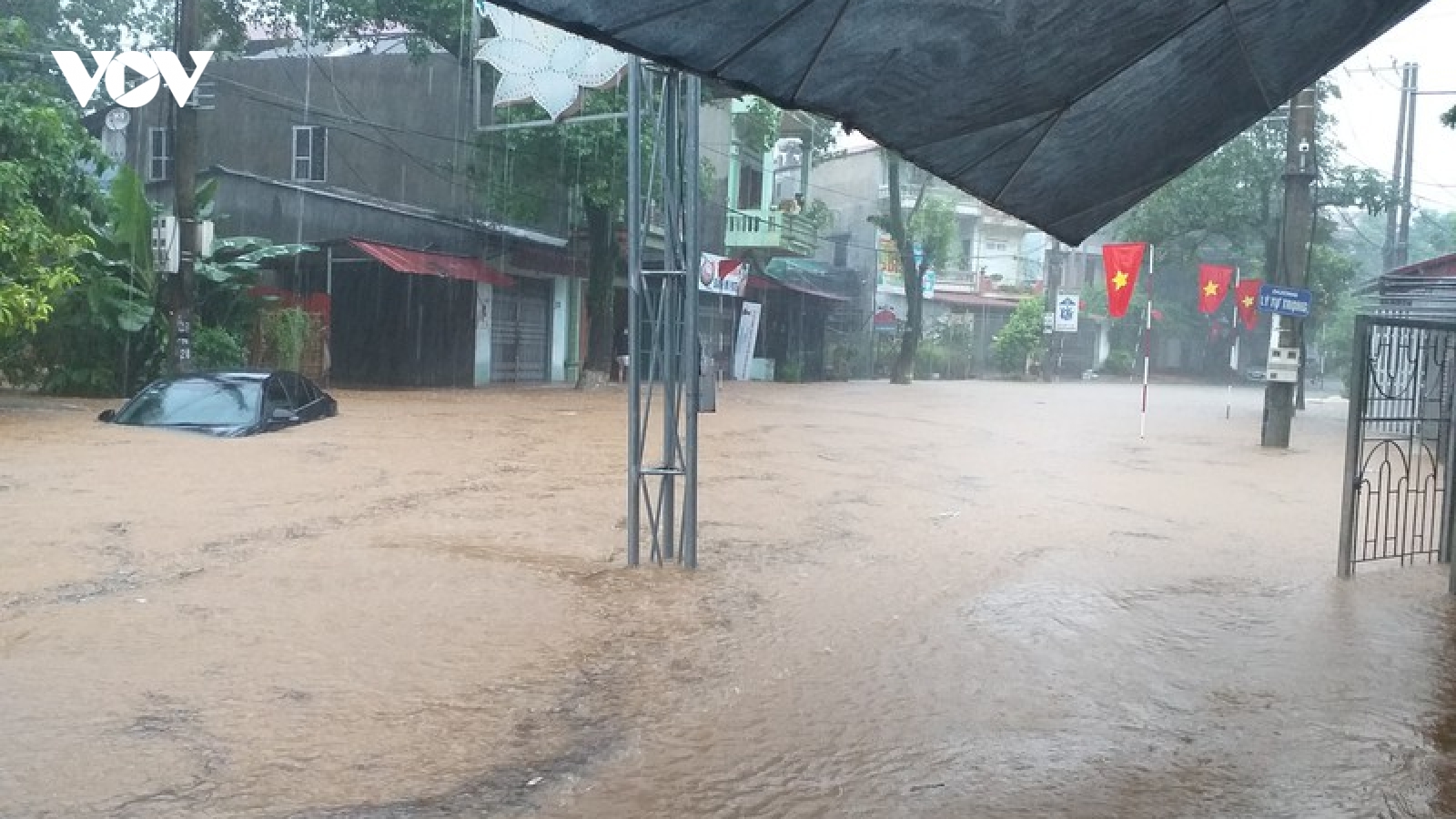 Mưa lũ kinh hoàng ở Hà Giang: 5 người chết, 2 người bị thương