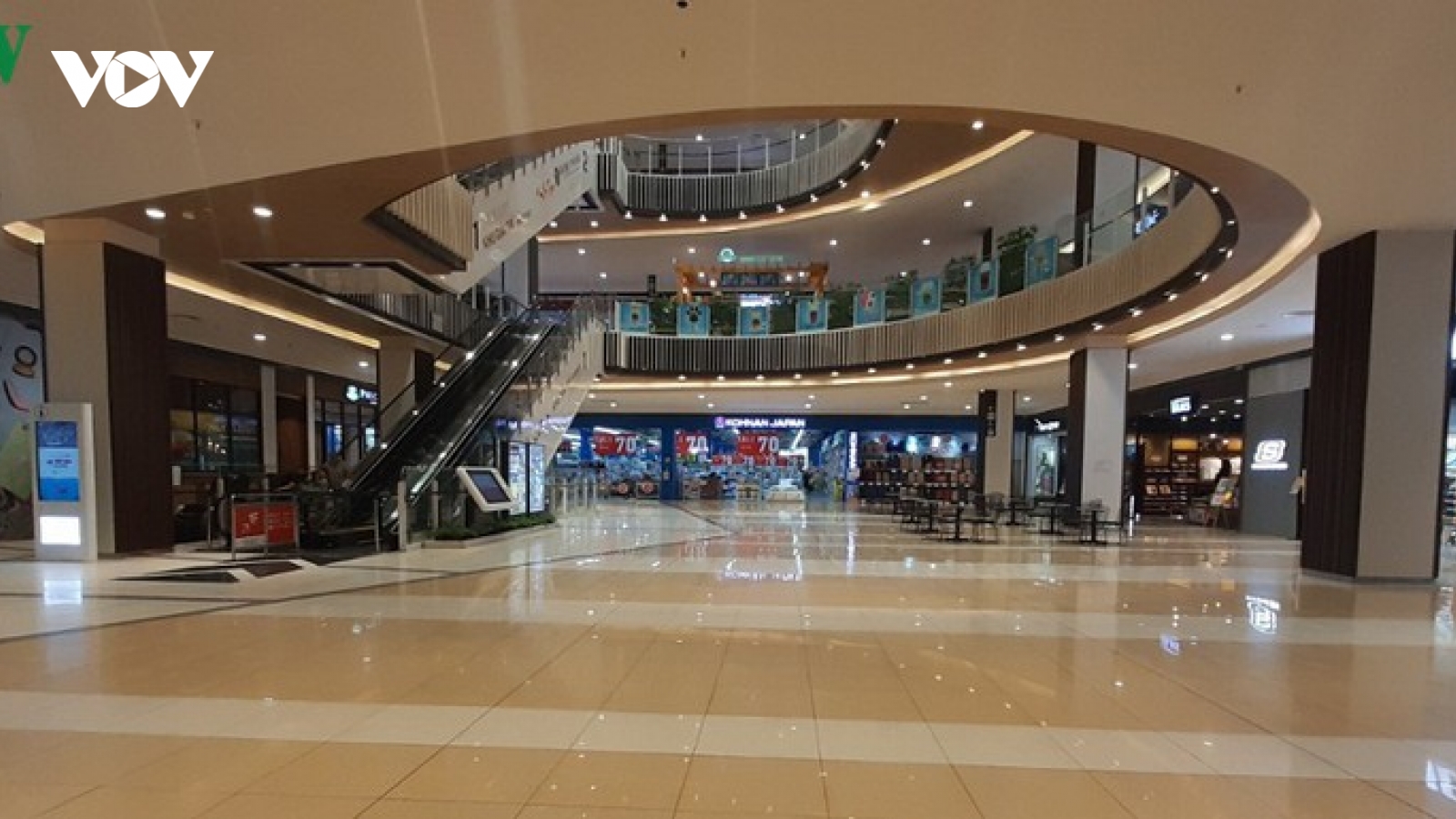 TPHCM thông báo khẩn: Người dân đến Aeon Bình Tân phải cách ly tại nhà