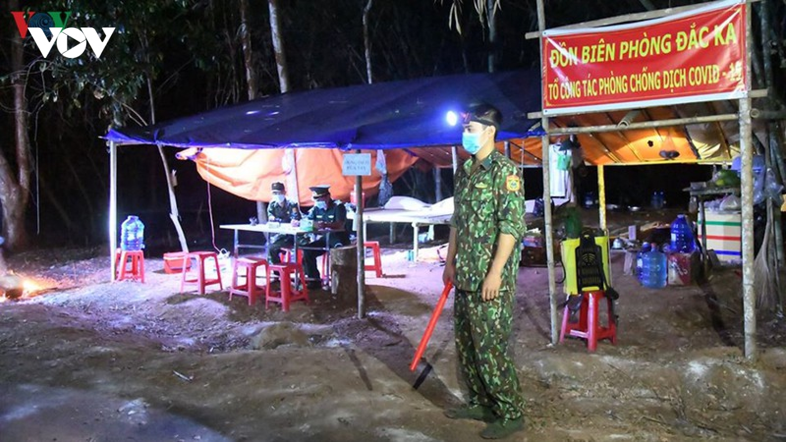 Bình Phước duy trì 62 chốt kiểm soát dọc biên giới để phòng dịch Covid-19