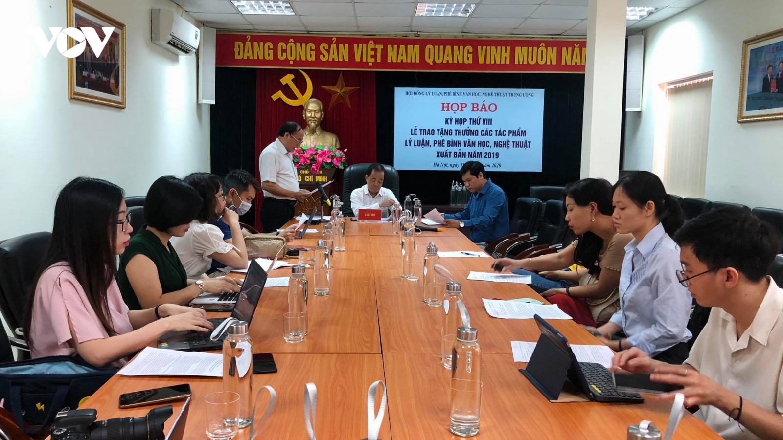 Tặng thưởng 15 tác phẩm lý luận phê bình văn học, nghệ thuật 2019