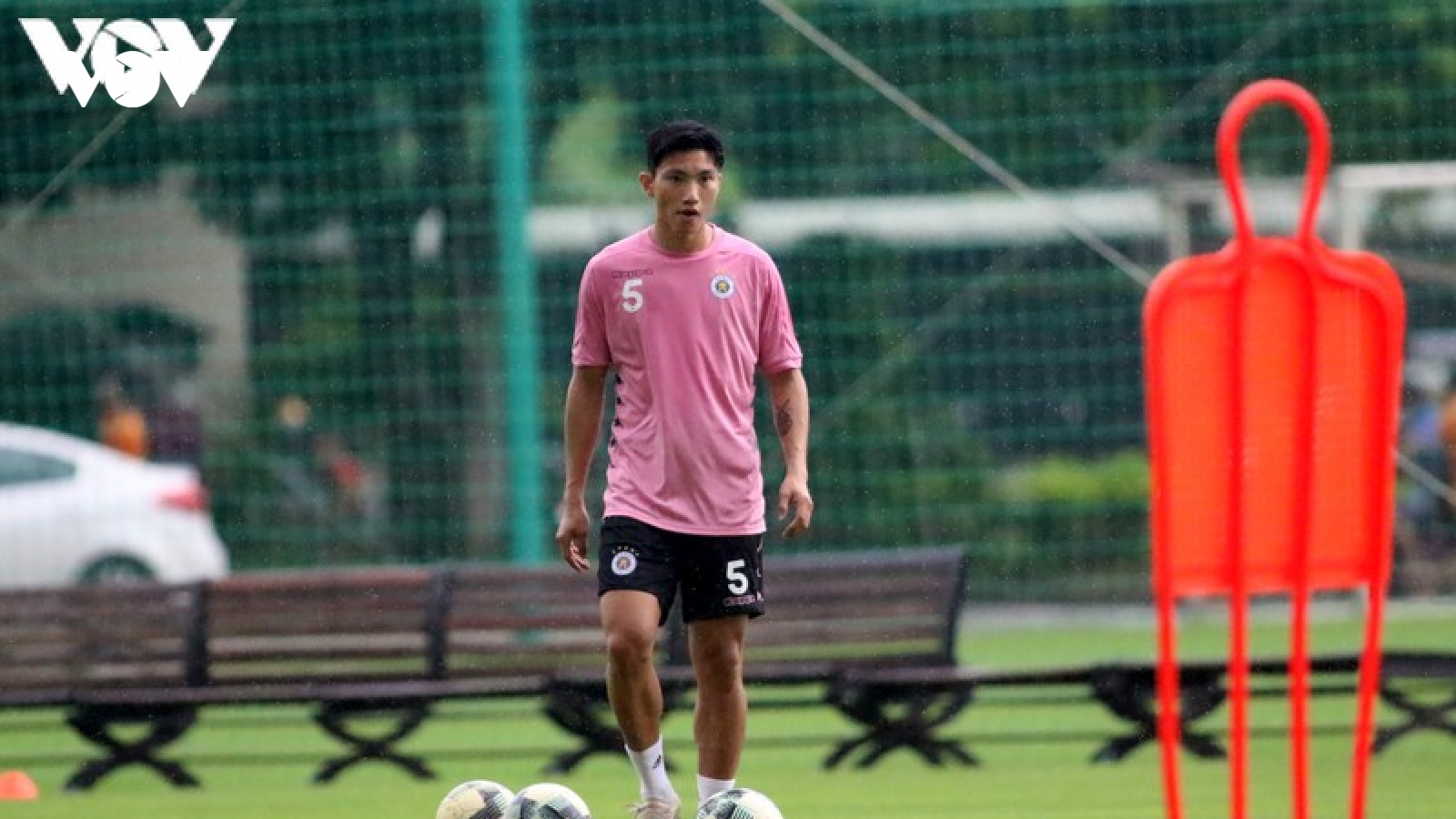 "Văn Hậu chấn thương ảnh hưởng lớn đến Hà Nội FC"