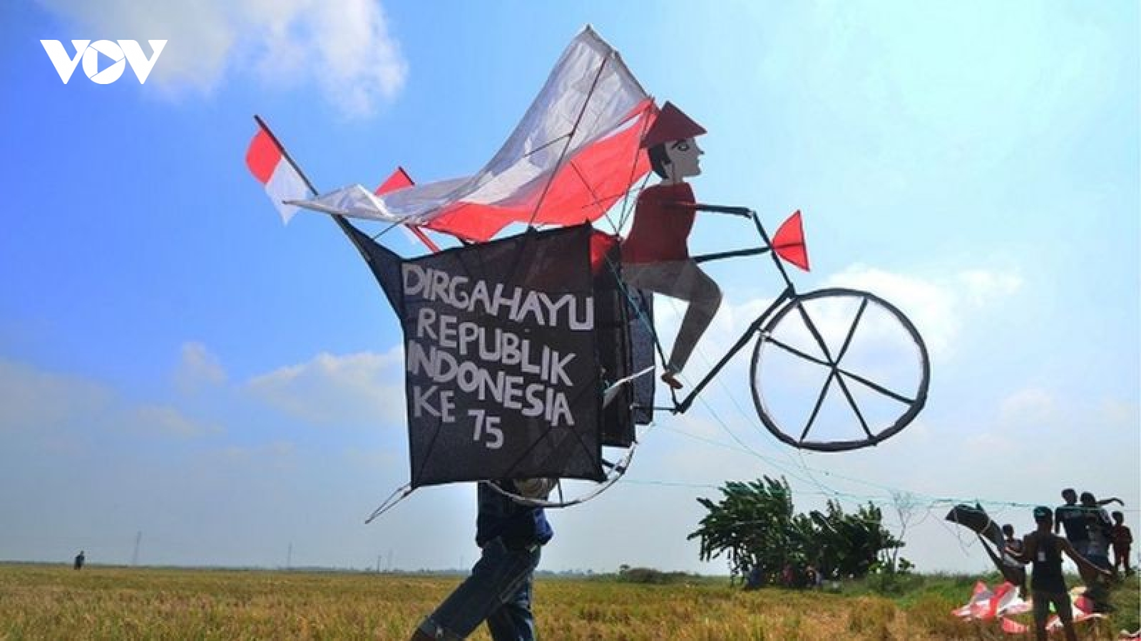 Lễ hội, trò chơi dân gian tổ chức hạn chế trong ngày Quốc khánh Indonesia