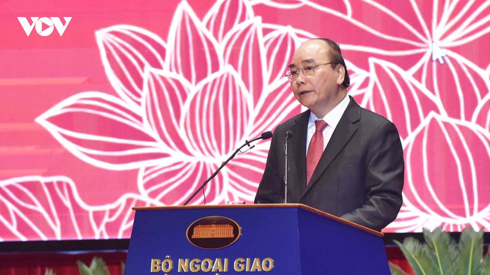 Thủ tướng giao 5 nhiệm vụ lớn cho ngành Ngoại giao