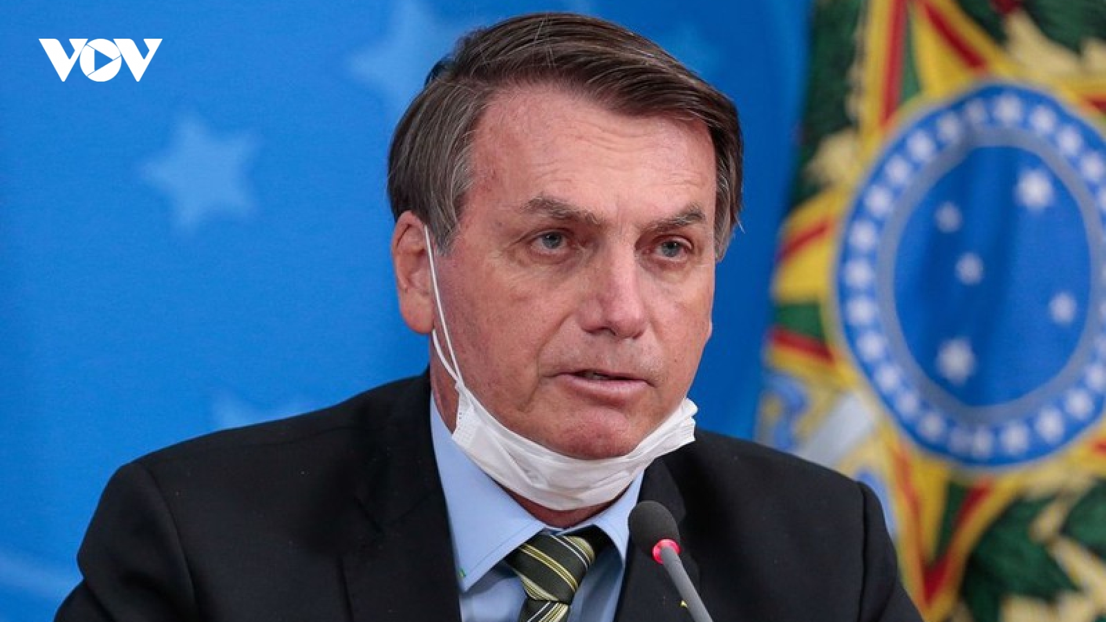 Bất chấp tình hình dịch bệnh, Tổng thống Brazil vẫn được người dân tin tưởng