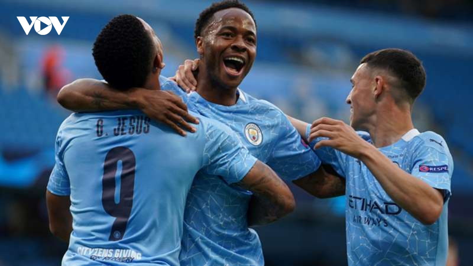 Jesus và Sterling nổ tưng bừng khi hợp sức loại Real Madrid