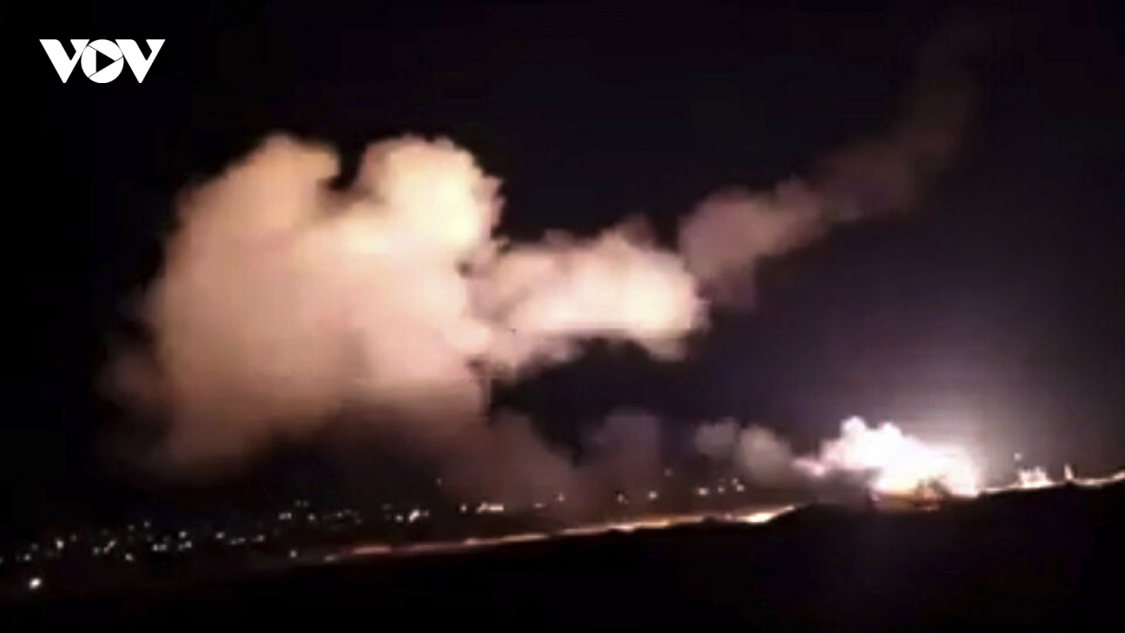Phòng không Syria chặn nhiều mục tiêu thù địch từ Israel