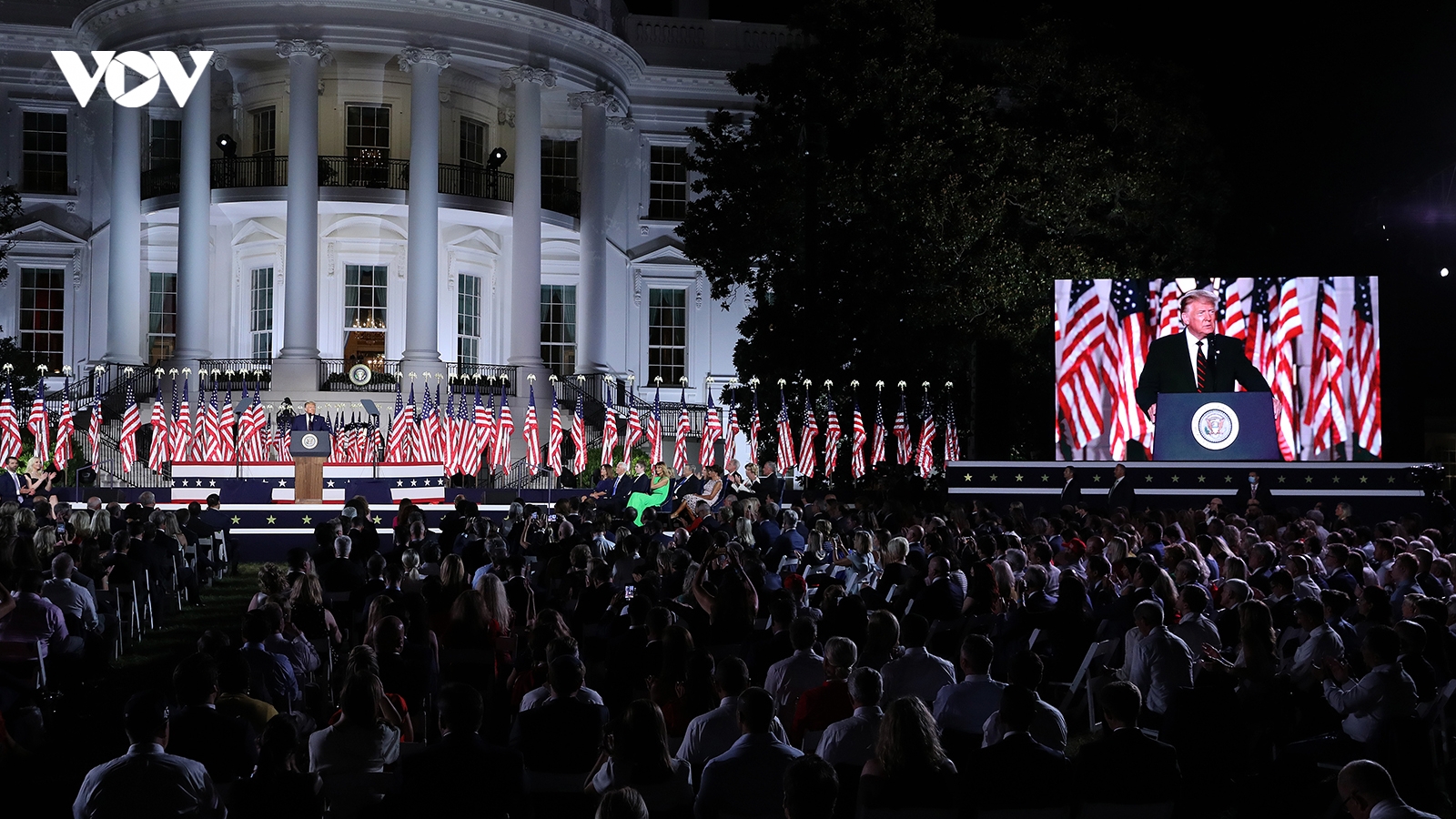 Tổng thống Trump chính thức chấp nhận đề cử từ đảng Cộng hòa