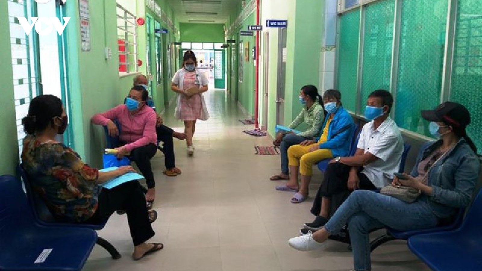 Gia tăng các ca sốt xuất huyết nặng do ngại đến bệnh viện vì sợ Covid-19