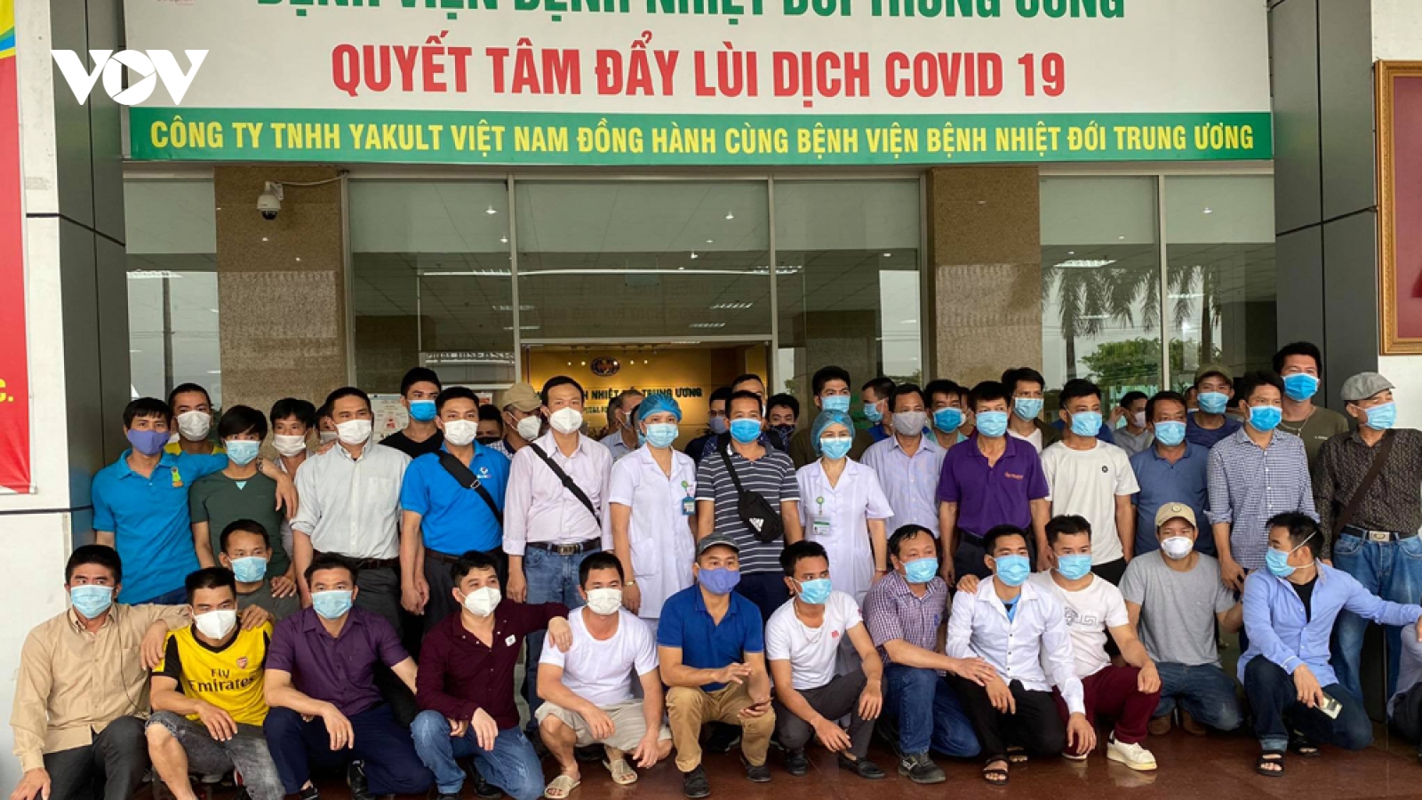 183 người về từ Guinea Xích đạo tiếp tục theo dõi tại cộng đồng sau ra viện