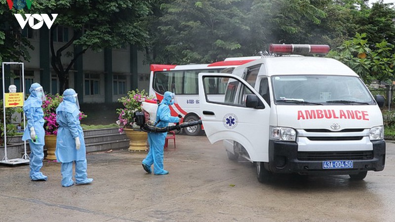 Bệnh viện Singapore chia sẻ kinh nghiệm chống Covid-19 với Đà Nẵng