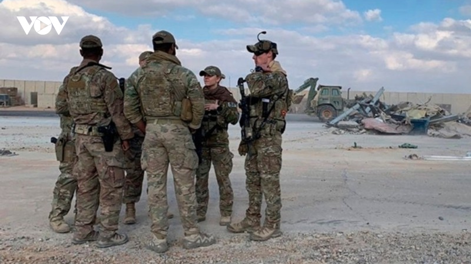 Hiện thực hóa cam kết, Mỹ và đồng minh rút quân khỏi căn cứ quân sự Taji ở Iraq