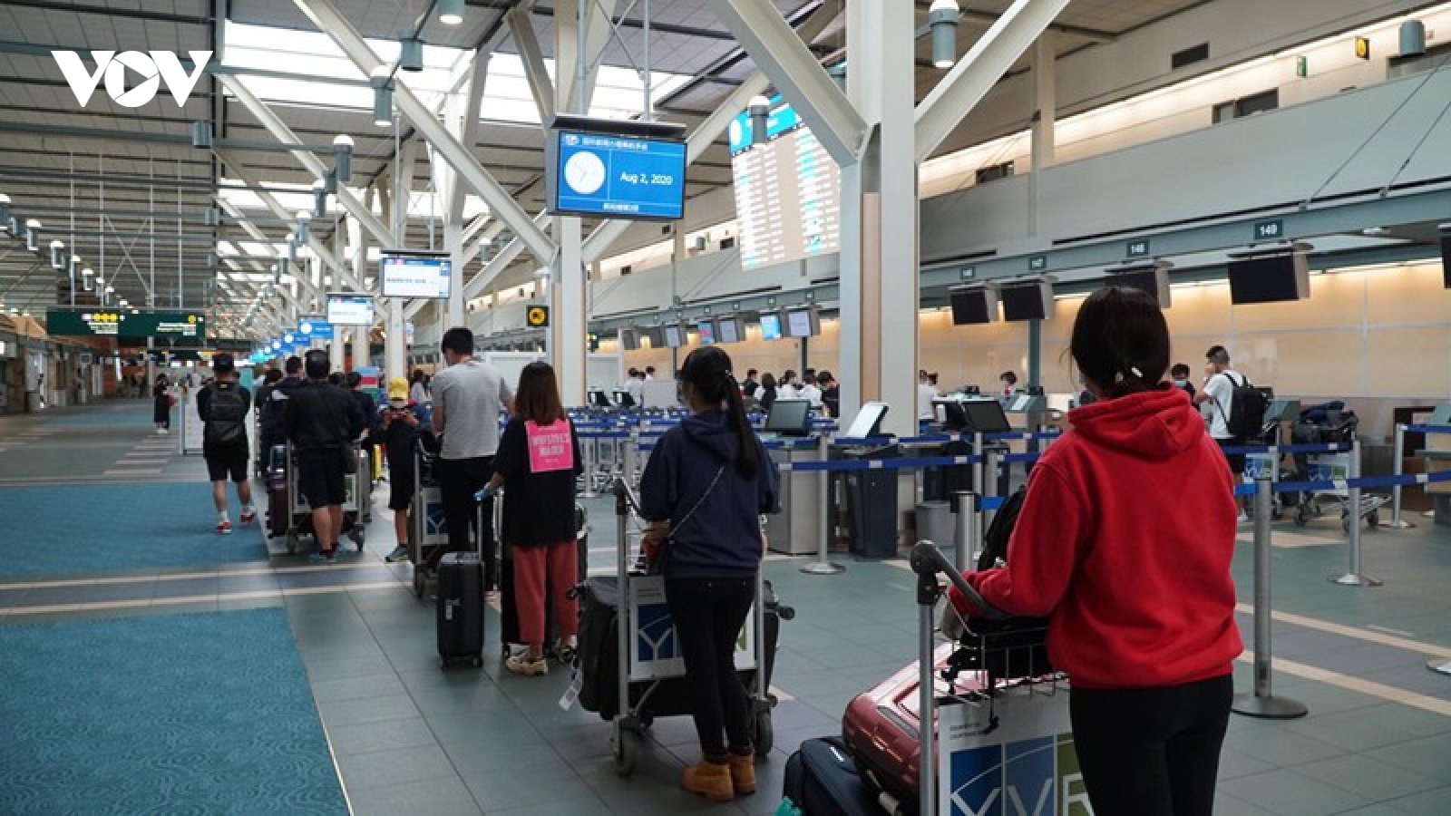 Đưa 300 công dân Việt Nam từ Canada và Hàn Quốc về nước an toàn