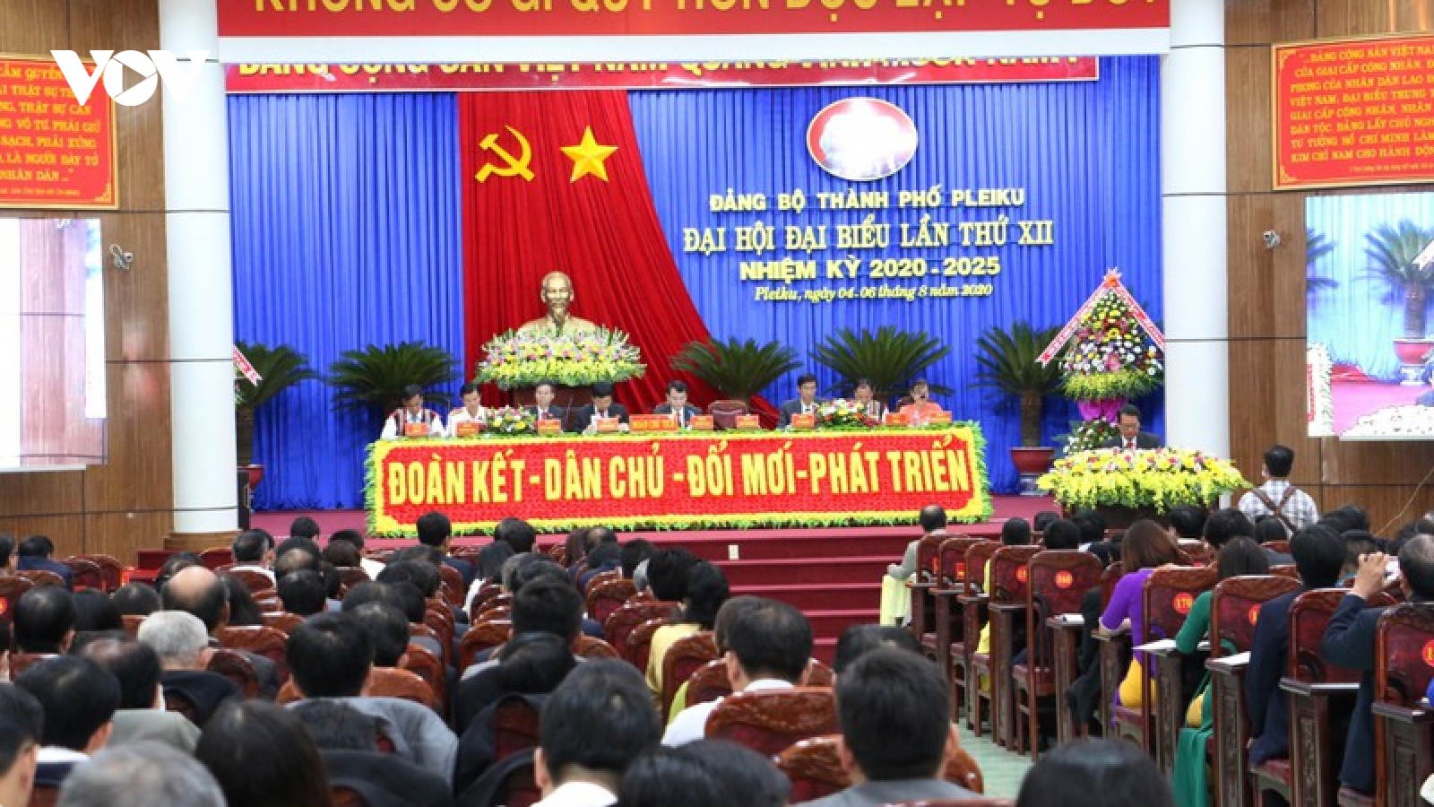 Ông Trịnh Duy Thuân tái đắc cử Bí thư Thành ủy Pleiku, Gia Lai
