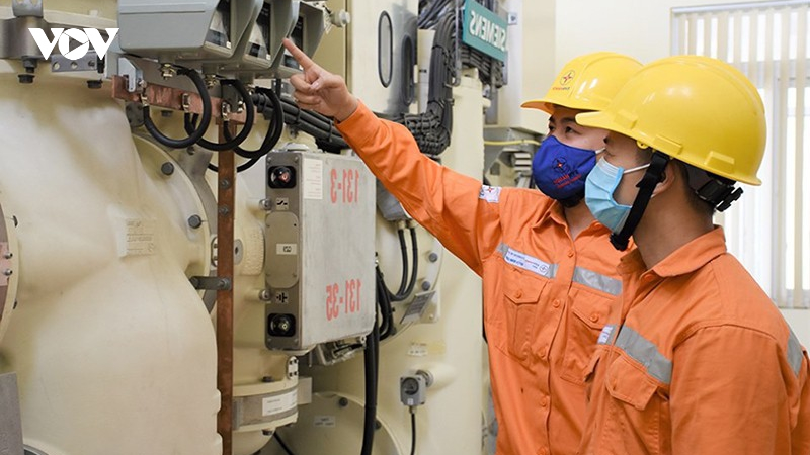 Giá bán điện sinh hoạt: Mức nào là hợp lý?