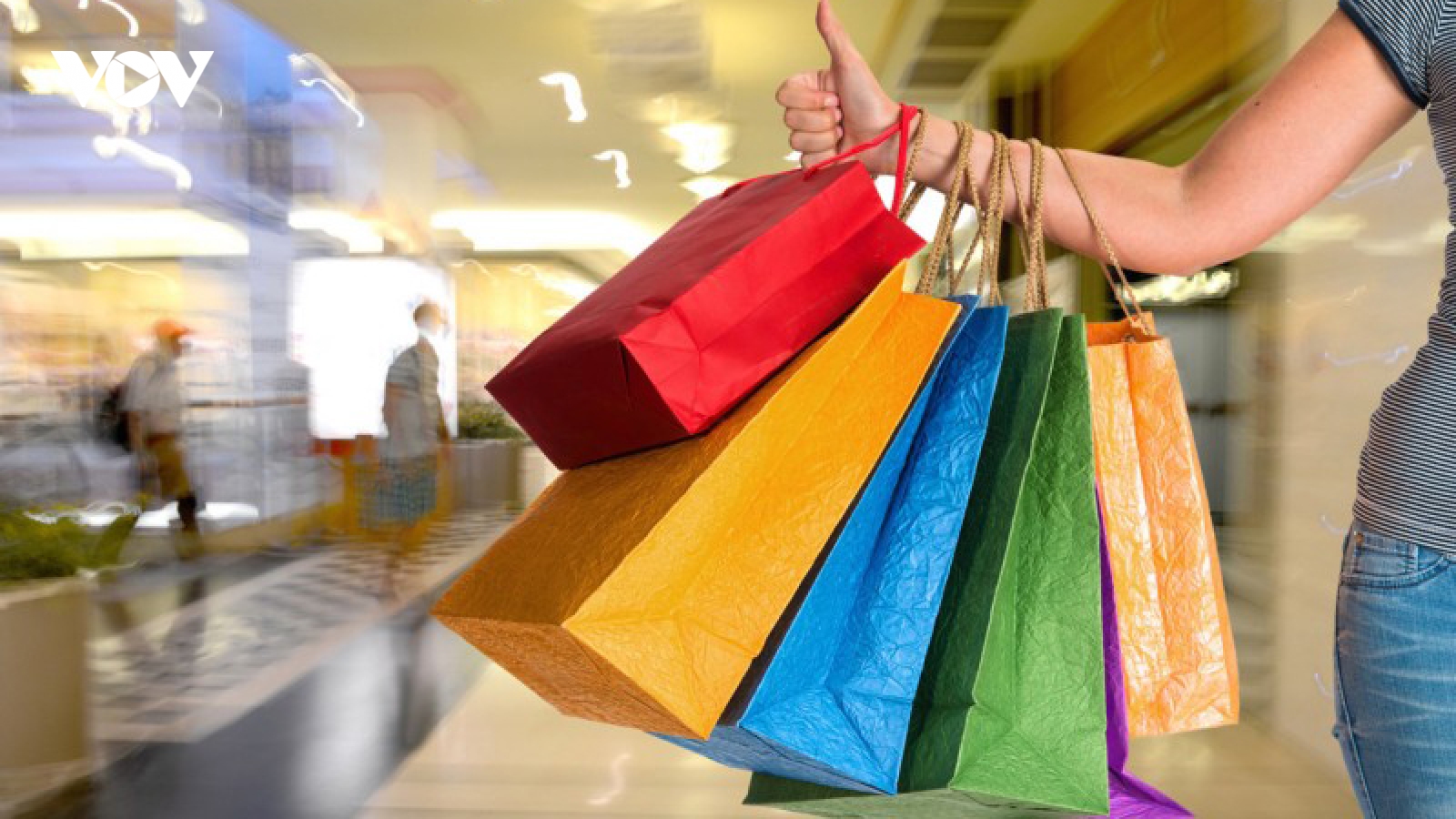 Xử phạt tăng nặng người bán hàng xách tay không có hoá đơn