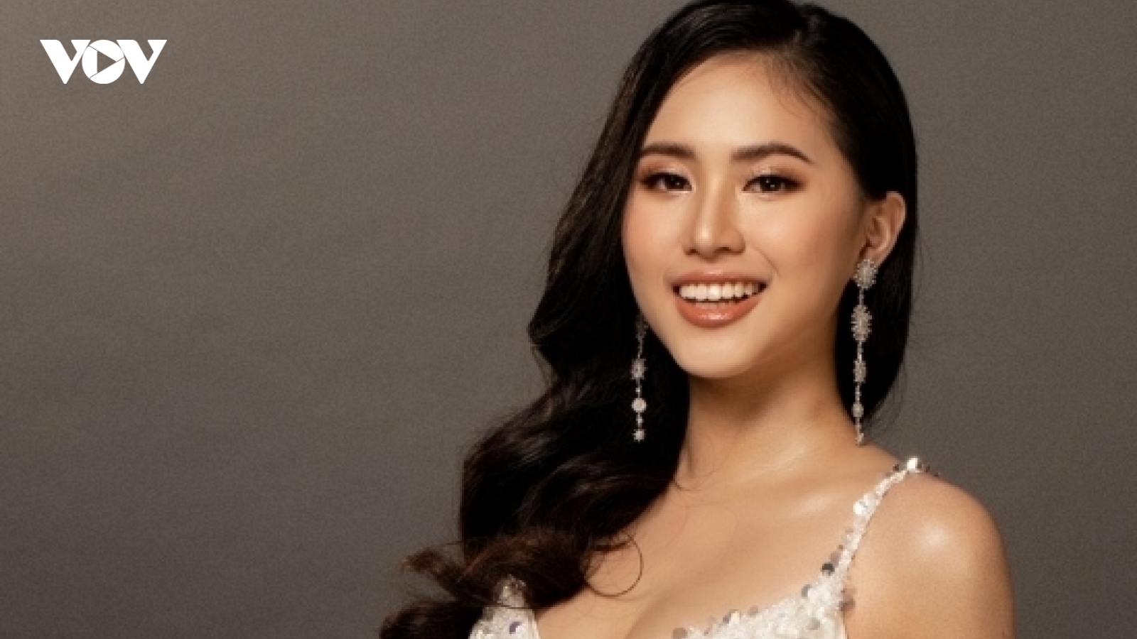 Thí sinh Hoa hậu Việt Nam đỗ 3 đại học Mỹ