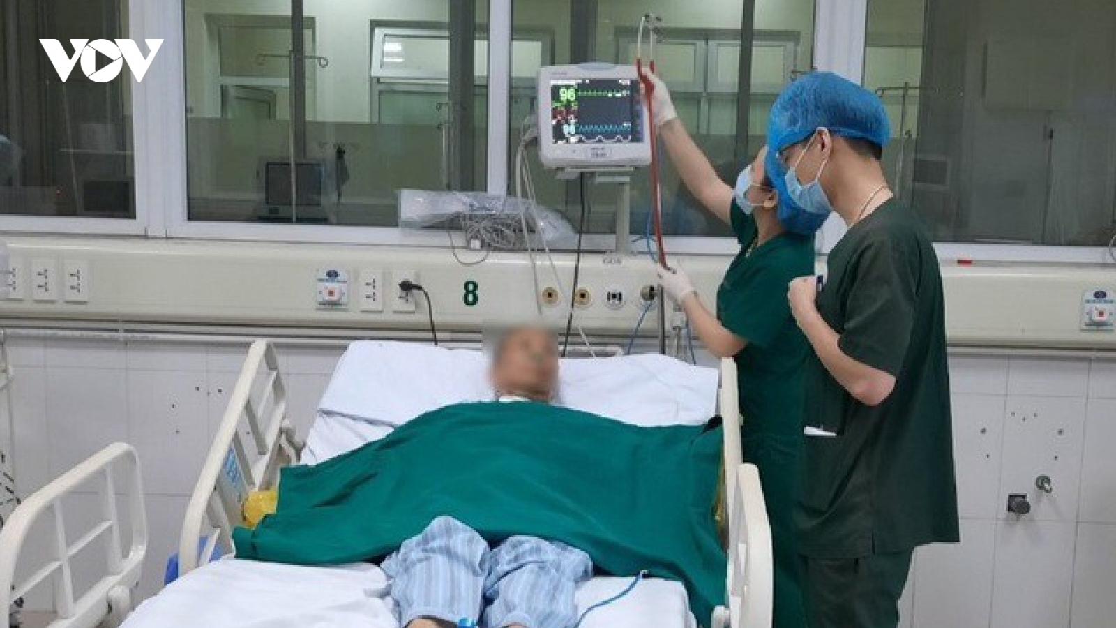 Vận động bệnh nhân khỏi Covid-19 hiến huyết tương điều trị các ca bệnh nặng