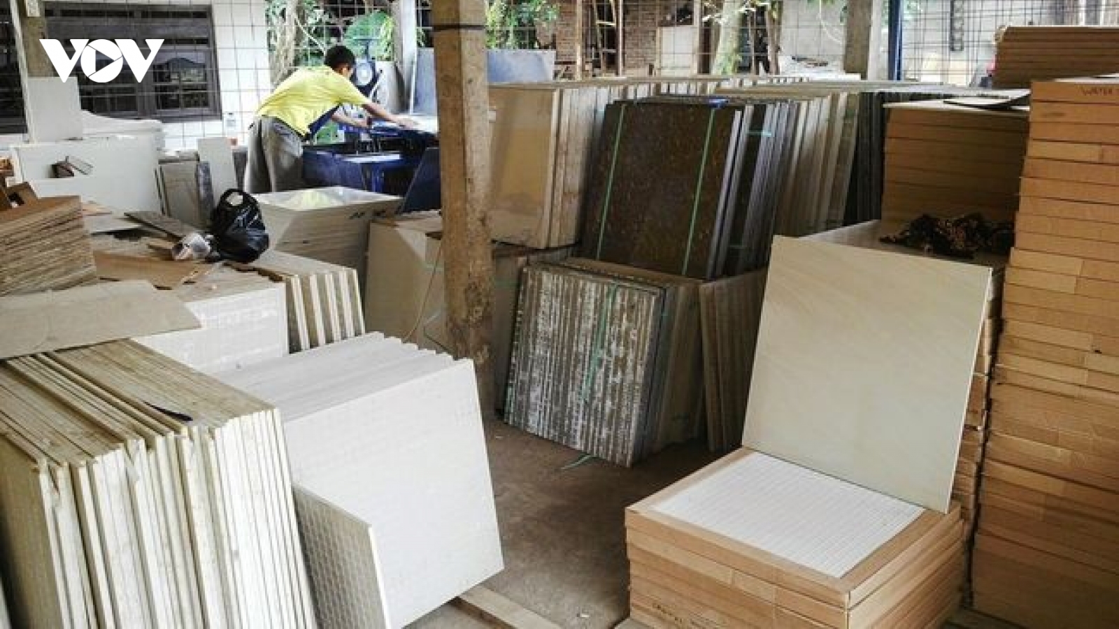 Indonesia áp thuế nhập khẩu đối với gạch men ốp lát Việt Nam