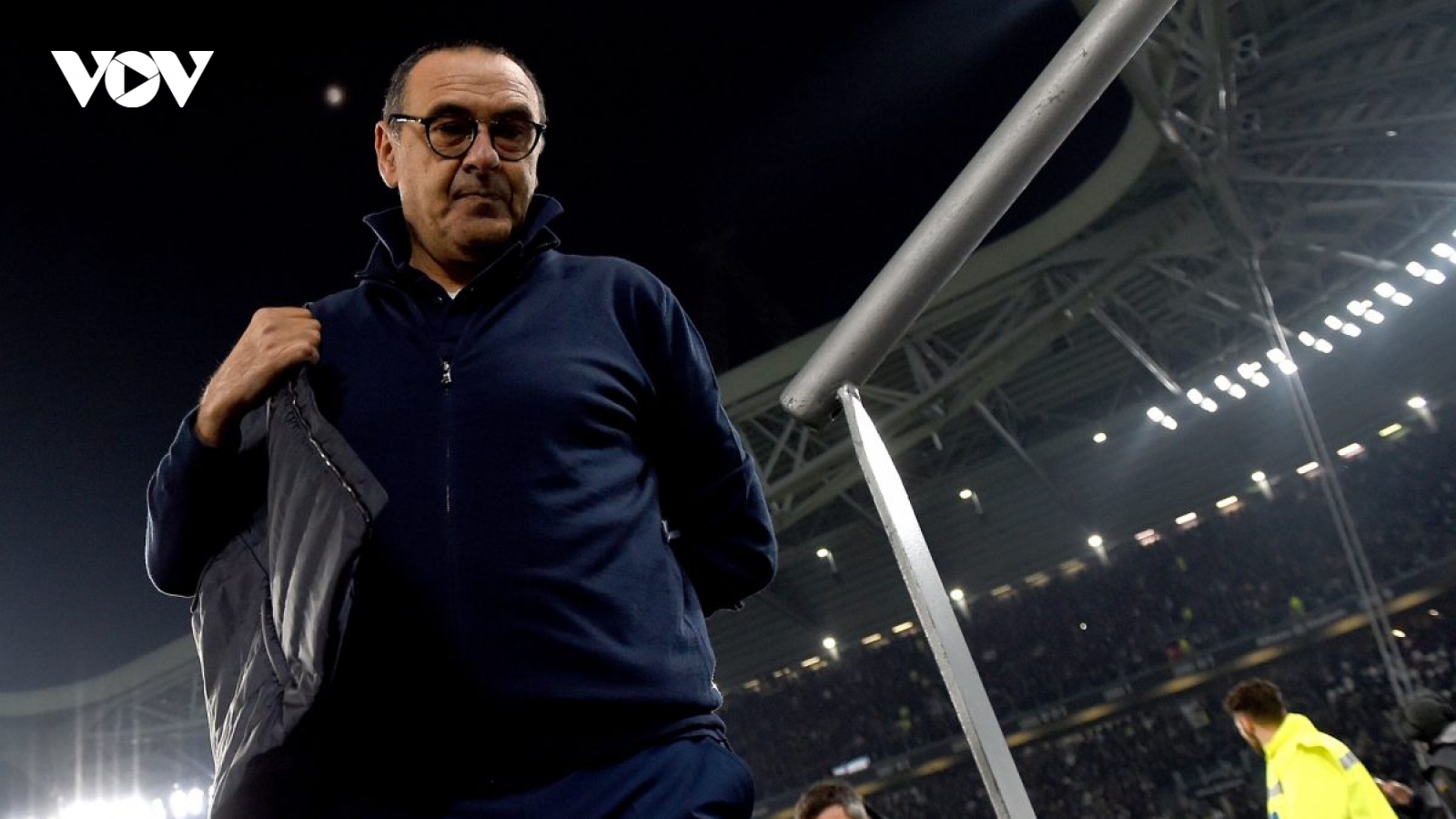 Đón Pirlo, Juventus phải đền “tiền tấn” khi sa thải Maurizio Sarri
