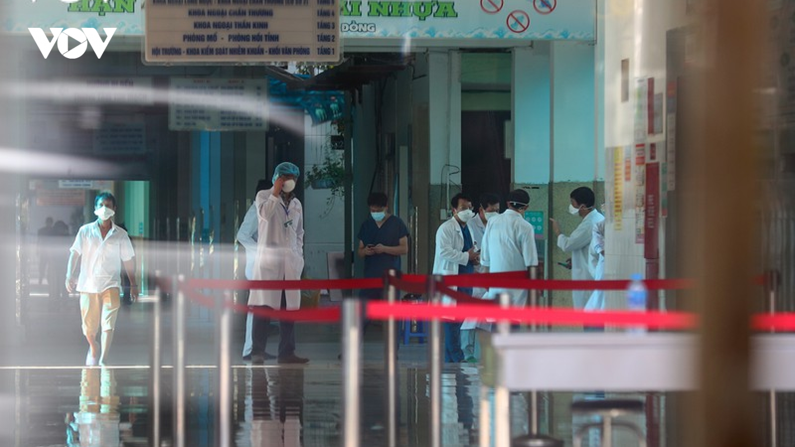 Đeo khẩu trang đúng cách để phòng tránh lây nhiễm Covid-19