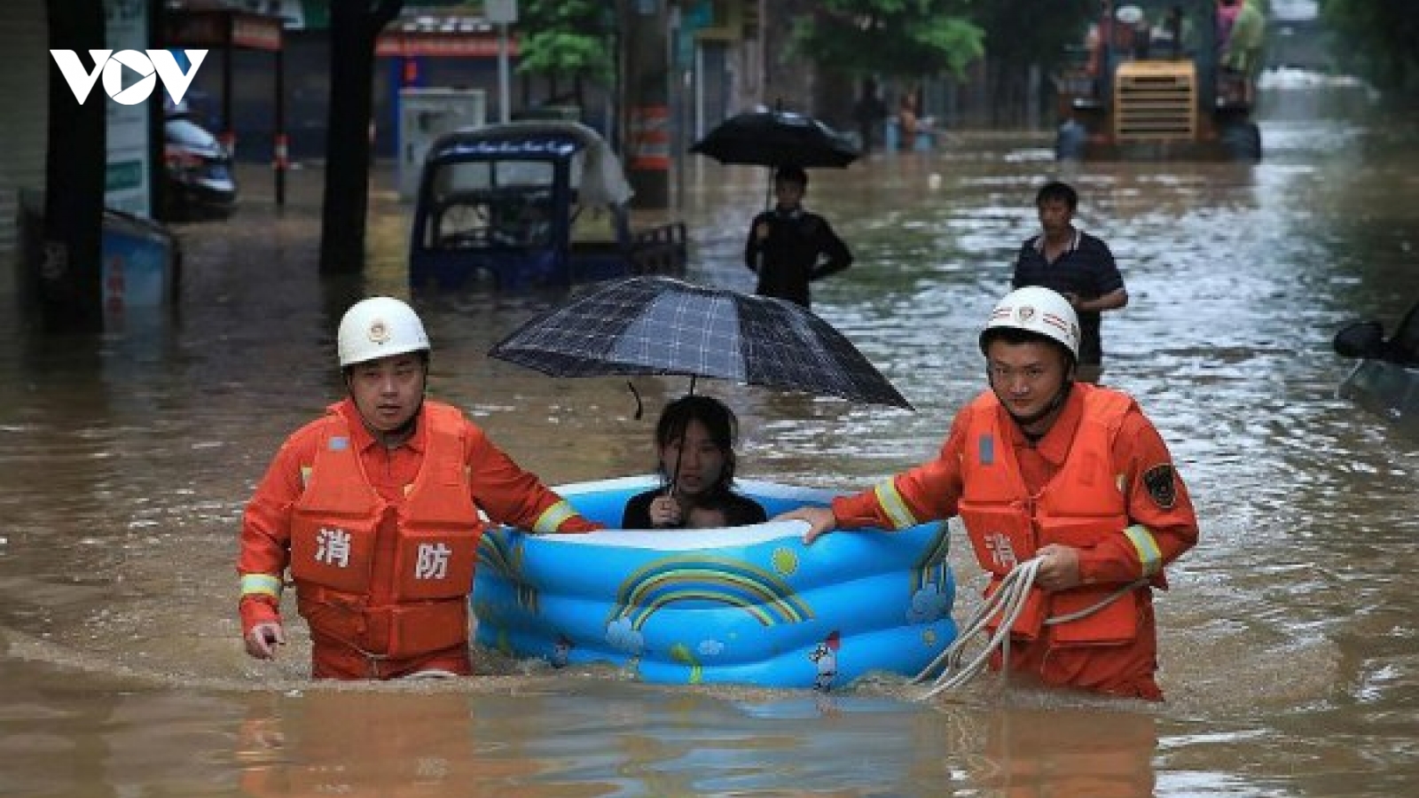 Bão Hagupit đổ bộ vào đất liền Trung Quốc