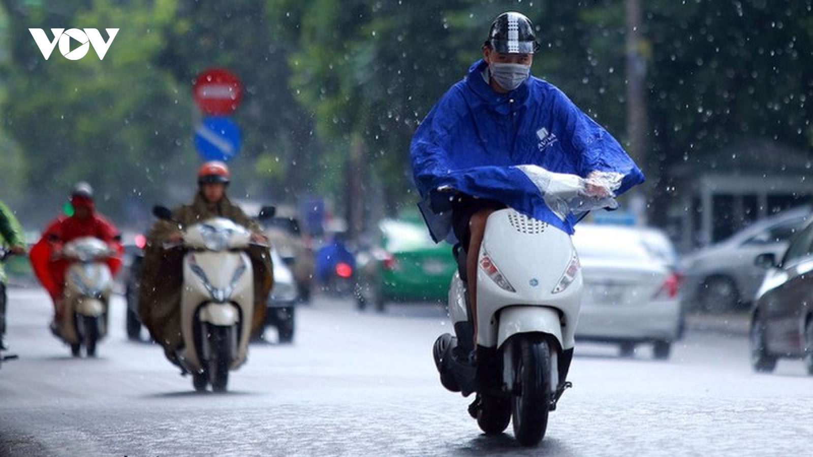 Dự báo thời tiết hôm nay: Miền Bắc có mưa to và giông rải rác