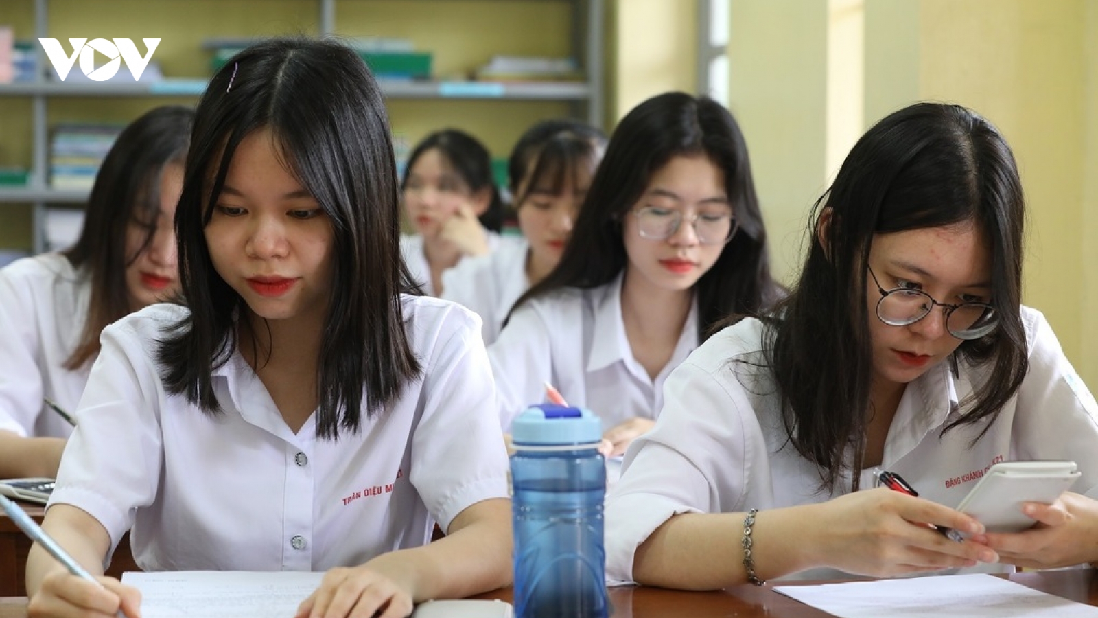 71 thí sinh Hà Nội phải thi tốt nghiệp đợt hai