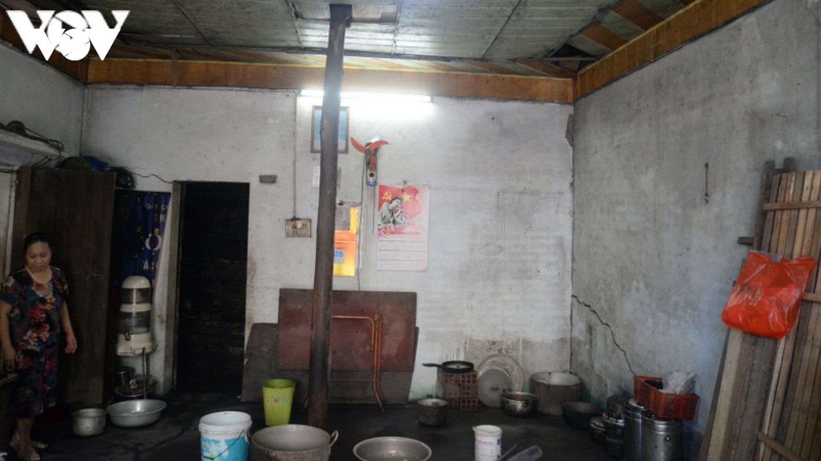 Nhà cửa sụt lún, người dân Mông Dương (Cẩm Phả) sống trong thấp thỏm lo âu