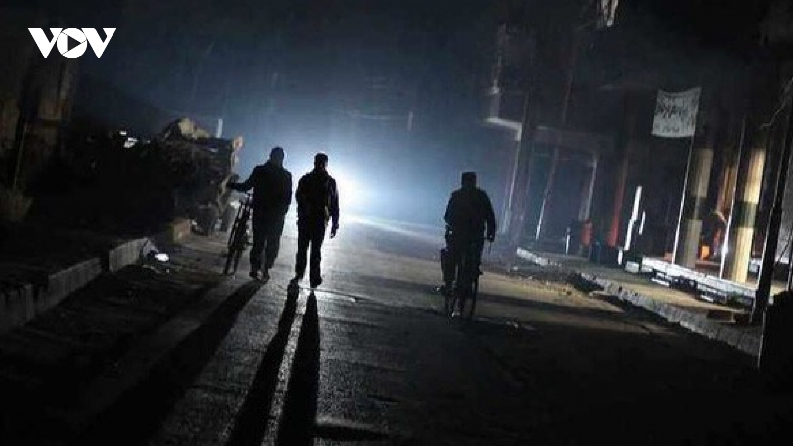Nổ đường ống dẫn khí đốt, toàn bộ Syria mất điện