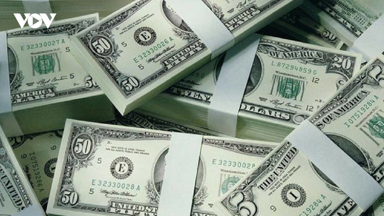 Giá USD ở các ngân hàng thương mại vẫn “đứng yên”