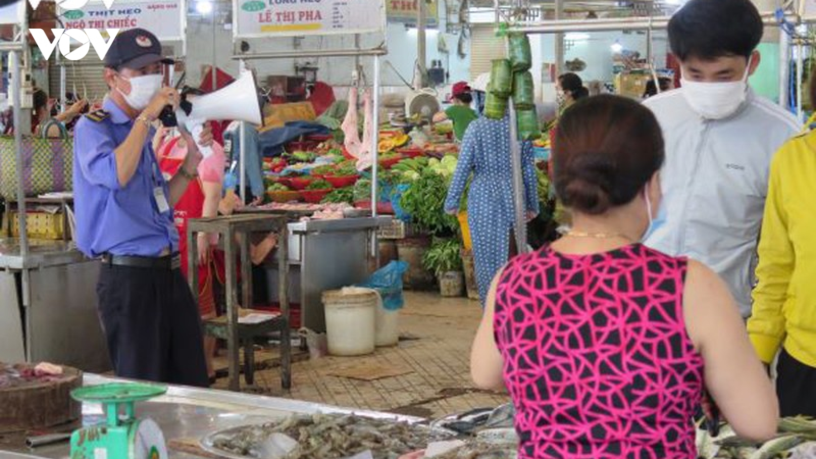 Đà Nẵng tăng cường kiểm soát tại các chợ để phòng dịch